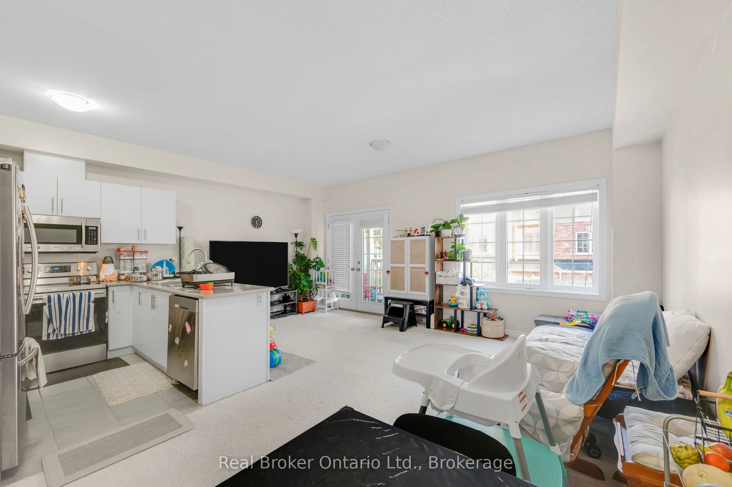 88 Decorso Drive #80