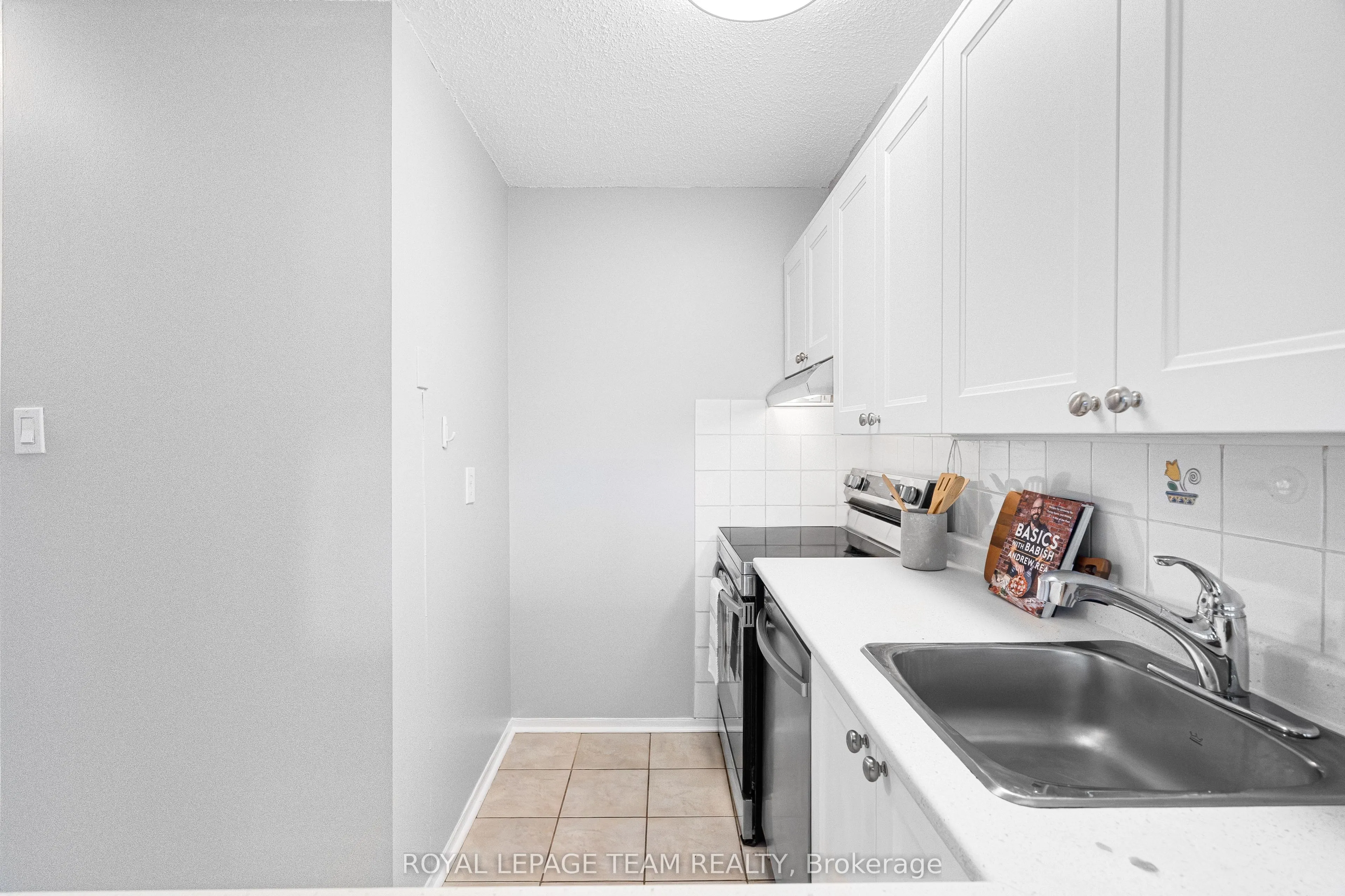 1180 OHIO Street #301