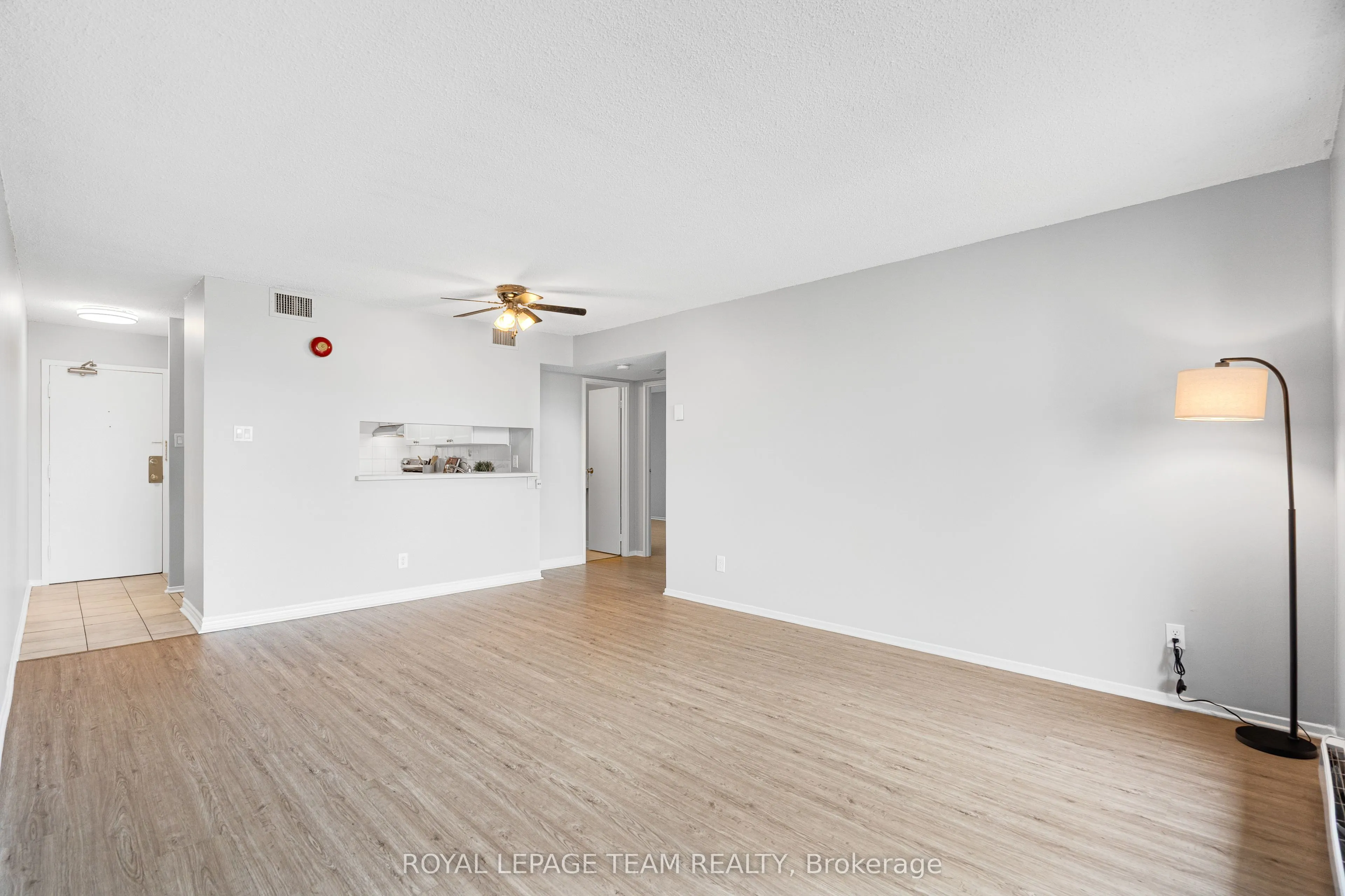 1180 OHIO Street #301