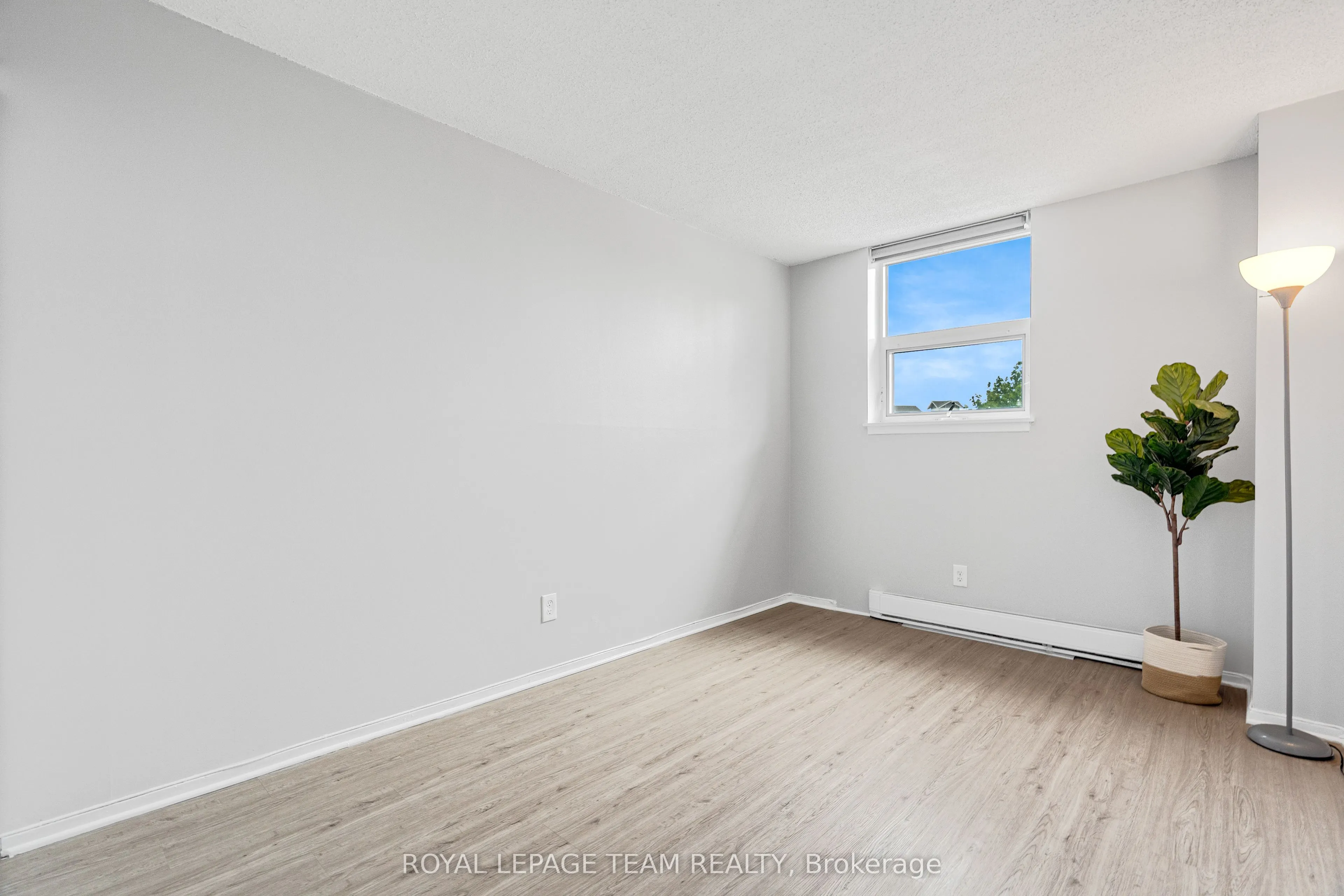 1180 OHIO Street #301