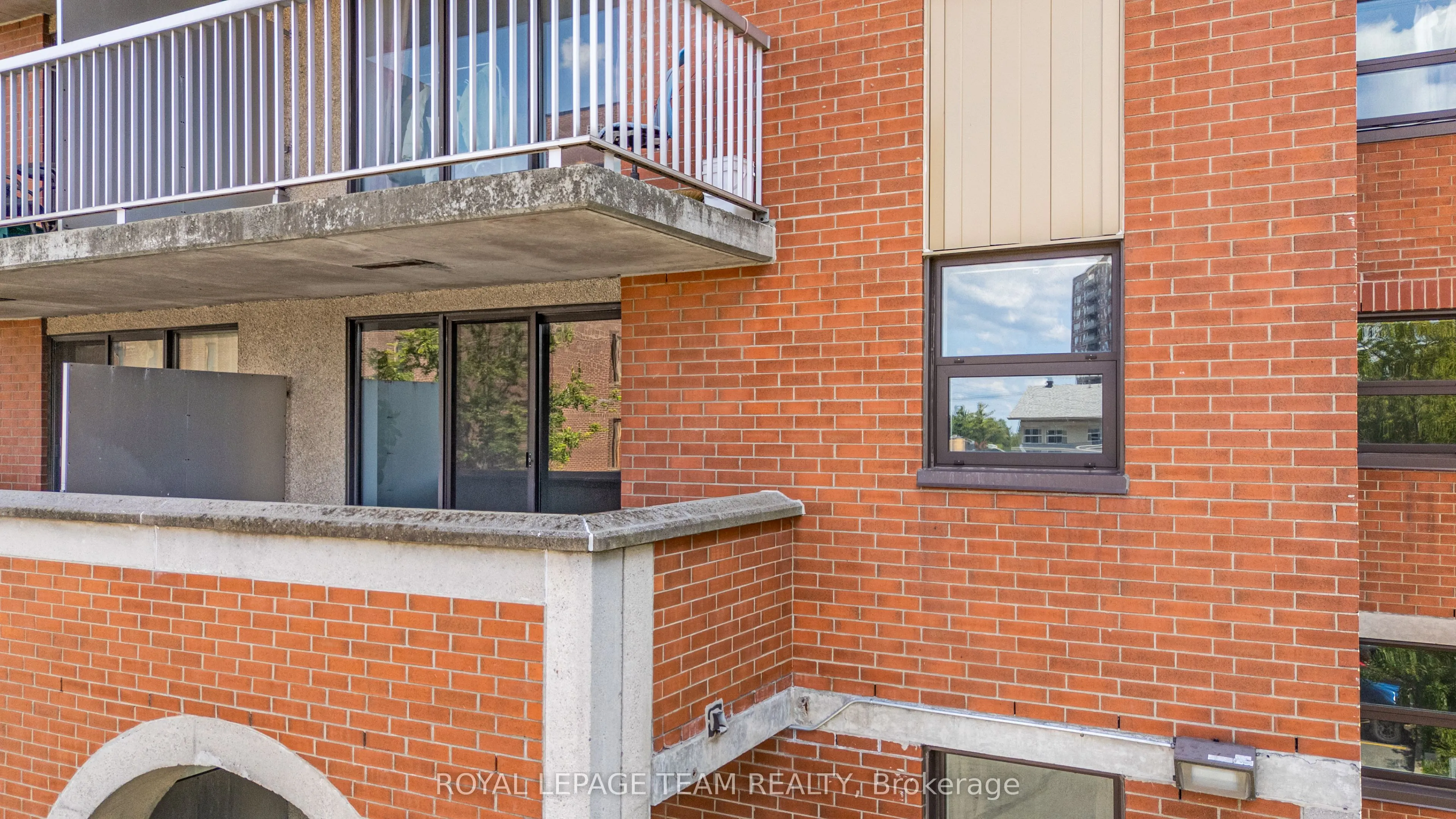 1180 OHIO Street #301
