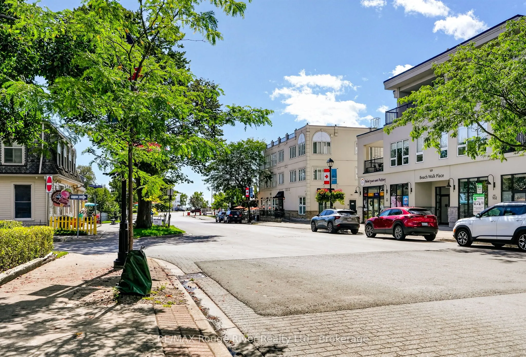 1 Queen Street #402