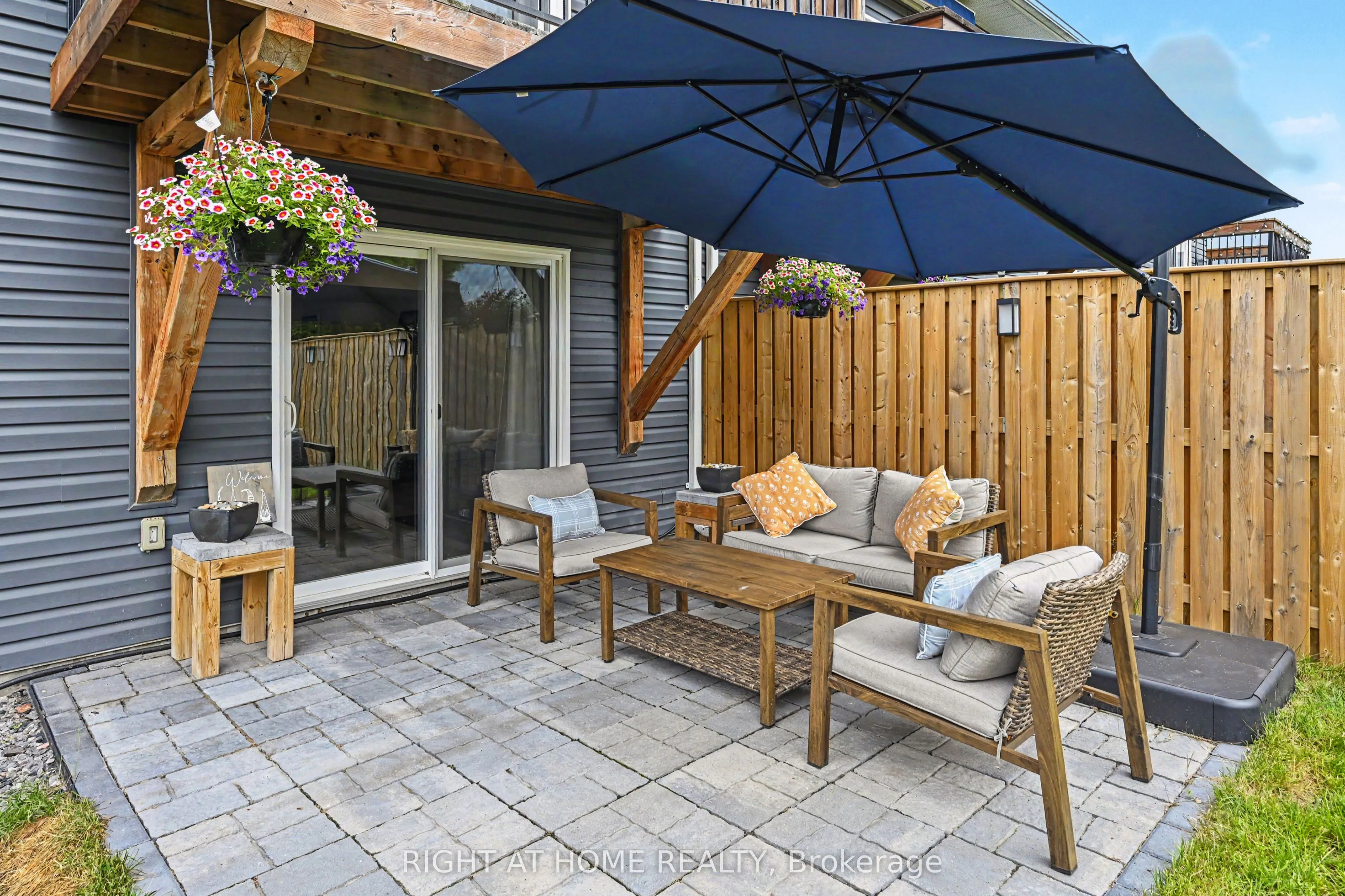 306 Forestview Crescent