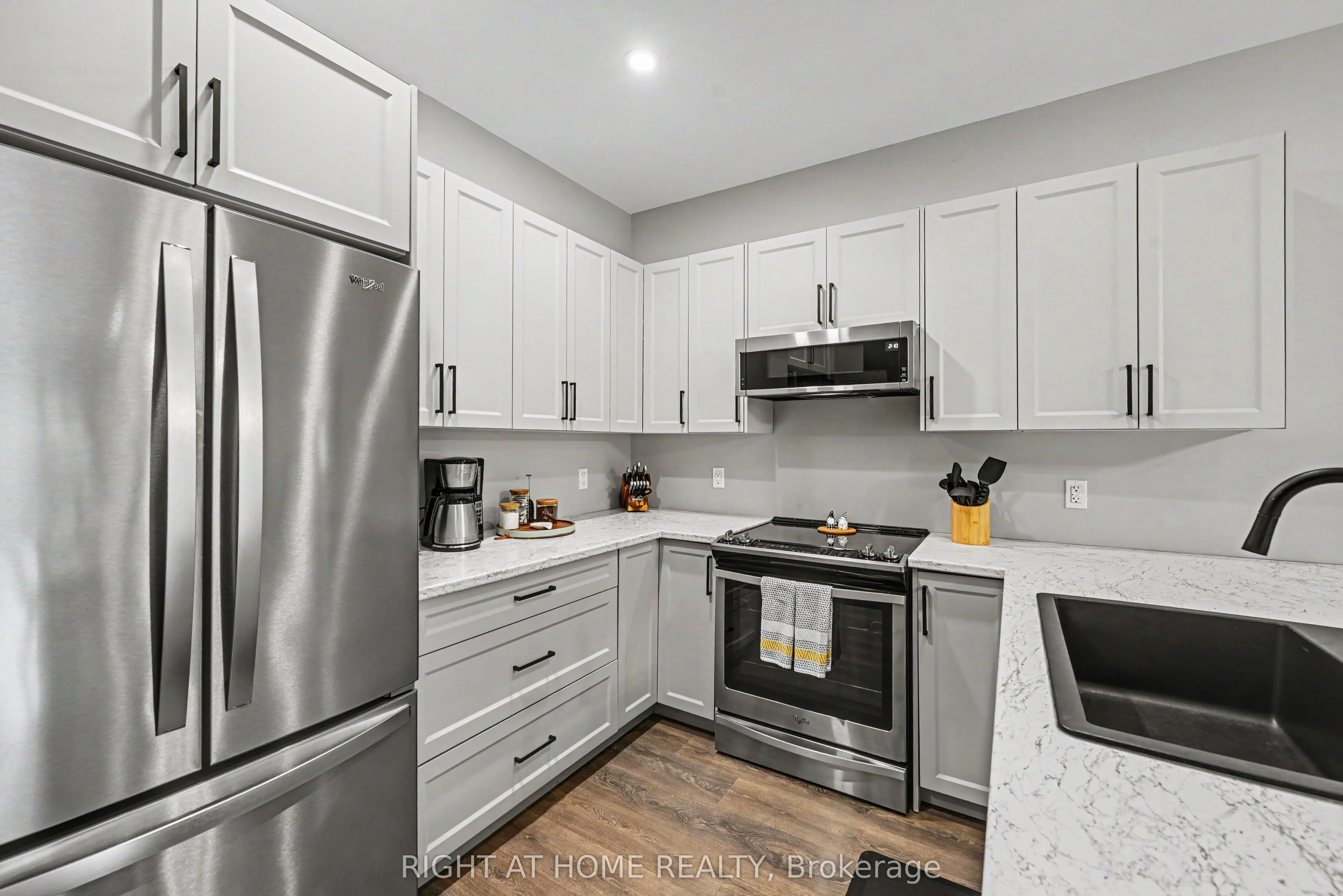 306 Forestview Crescent