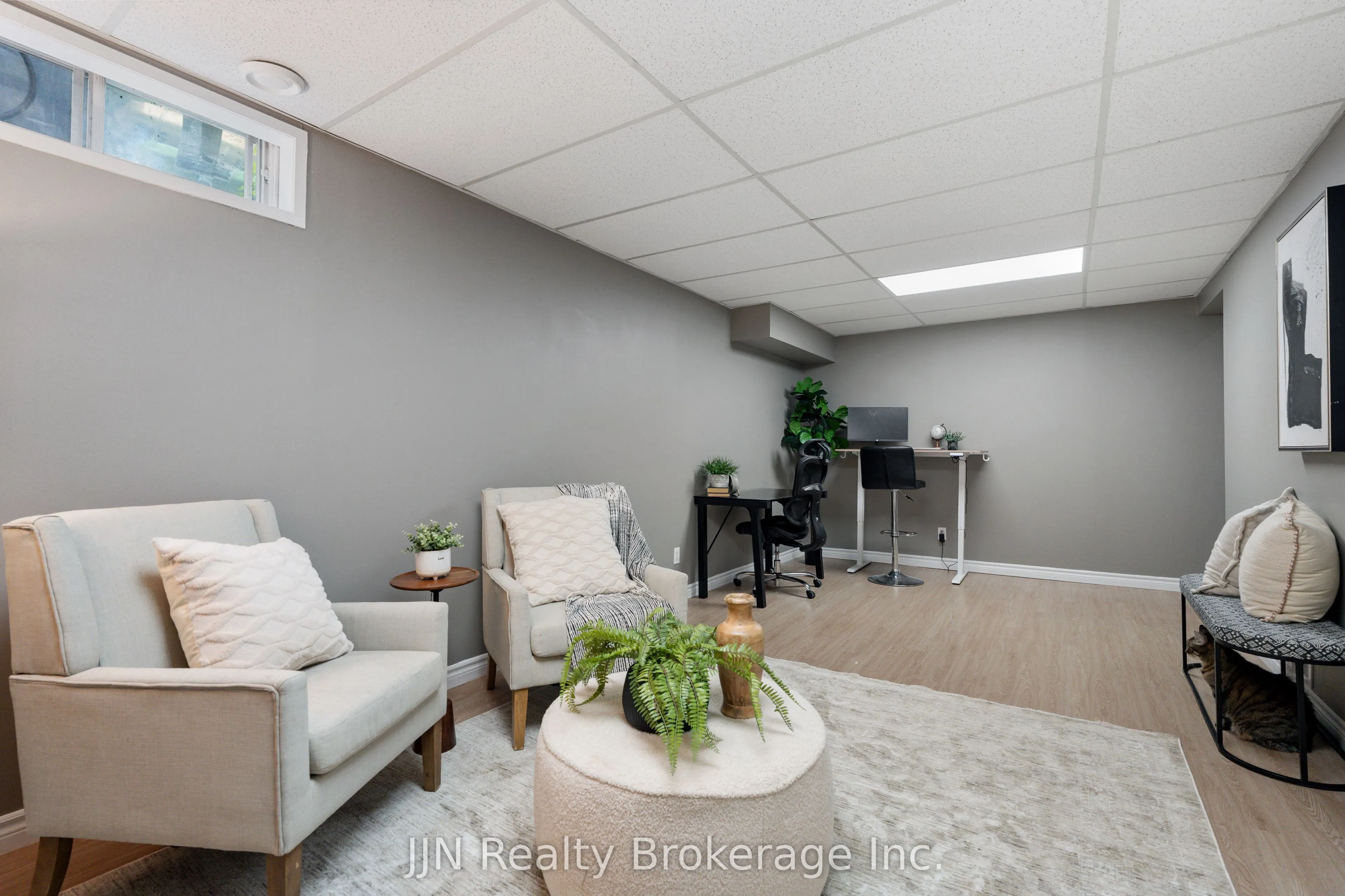 45 Freeman Crescent