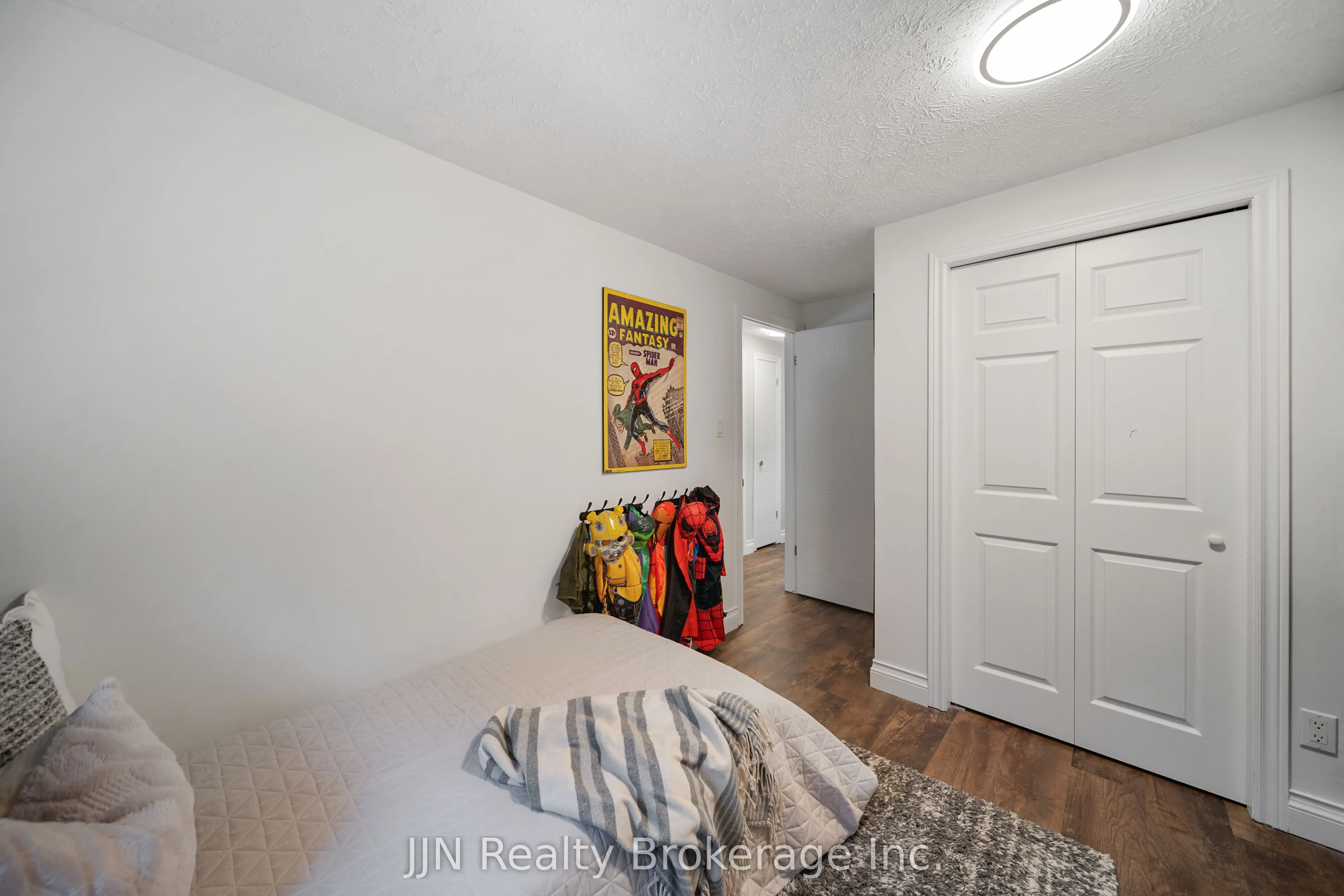 45 Freeman Crescent