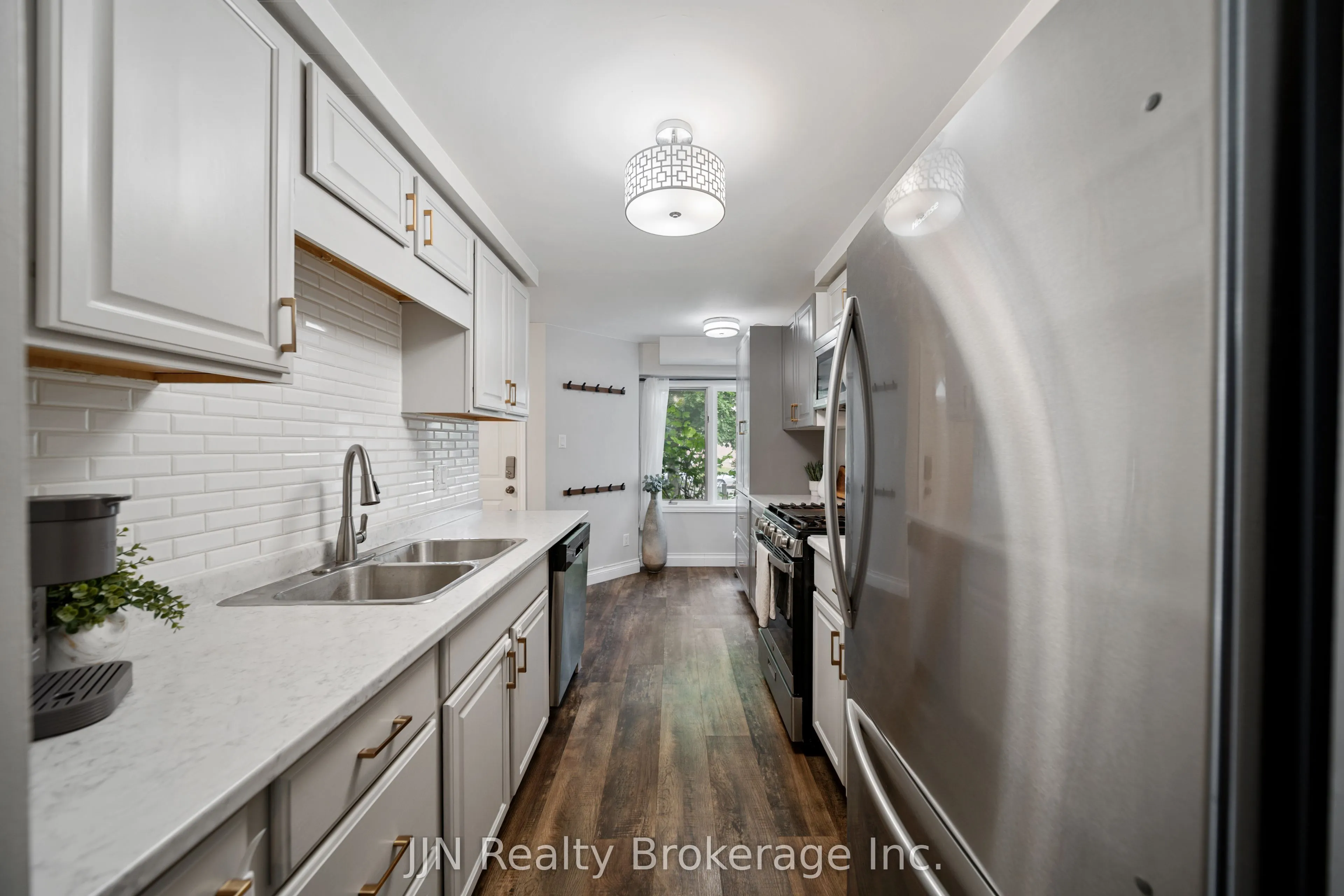 45 Freeman Crescent