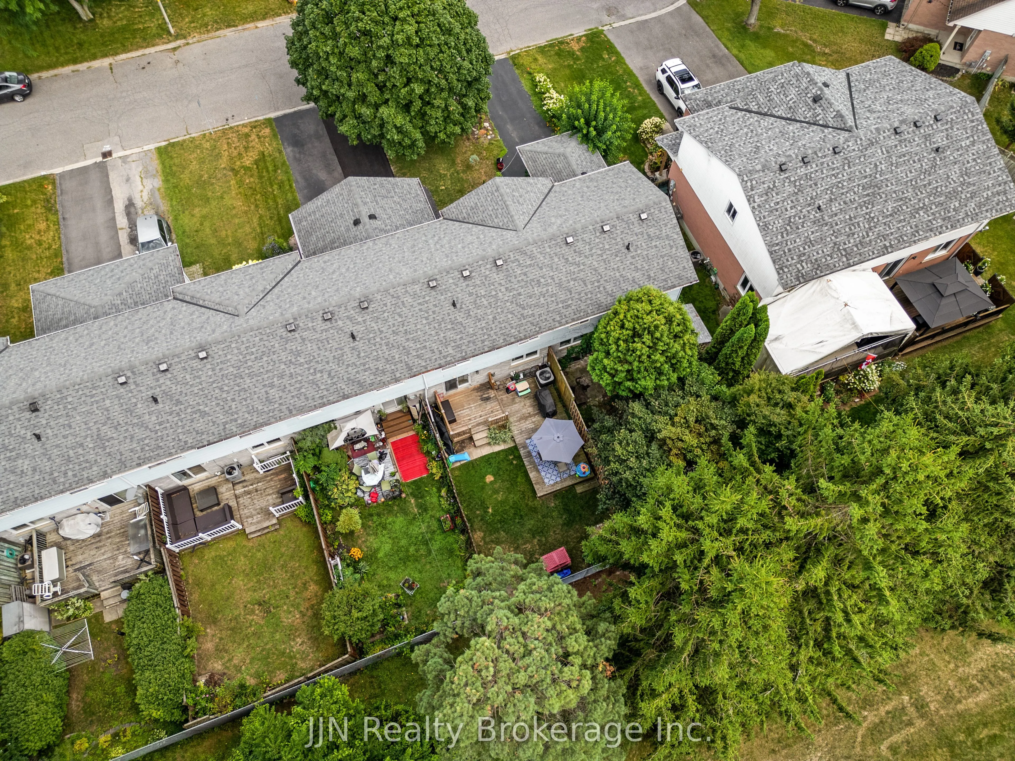45 Freeman Crescent