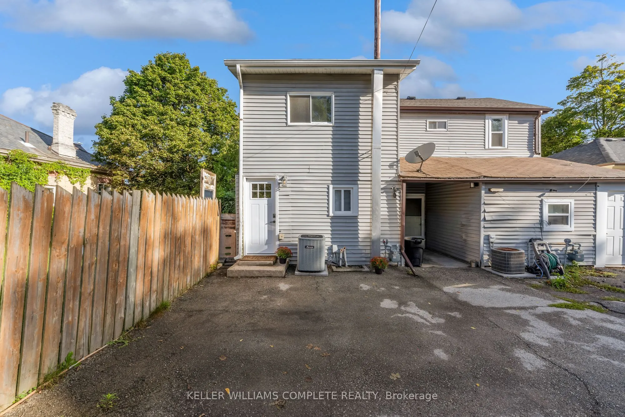 175 Wellington Street