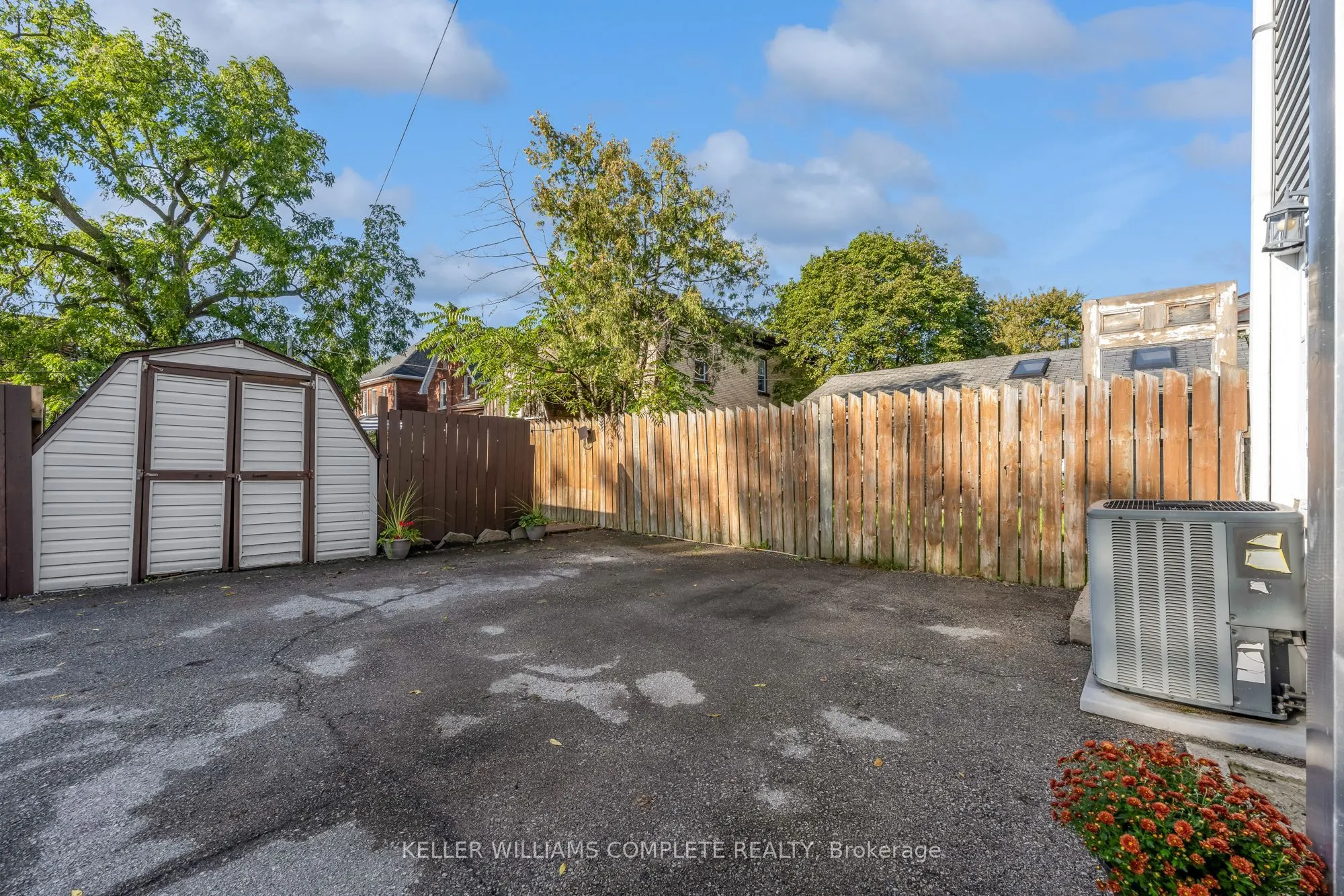 175 Wellington Street