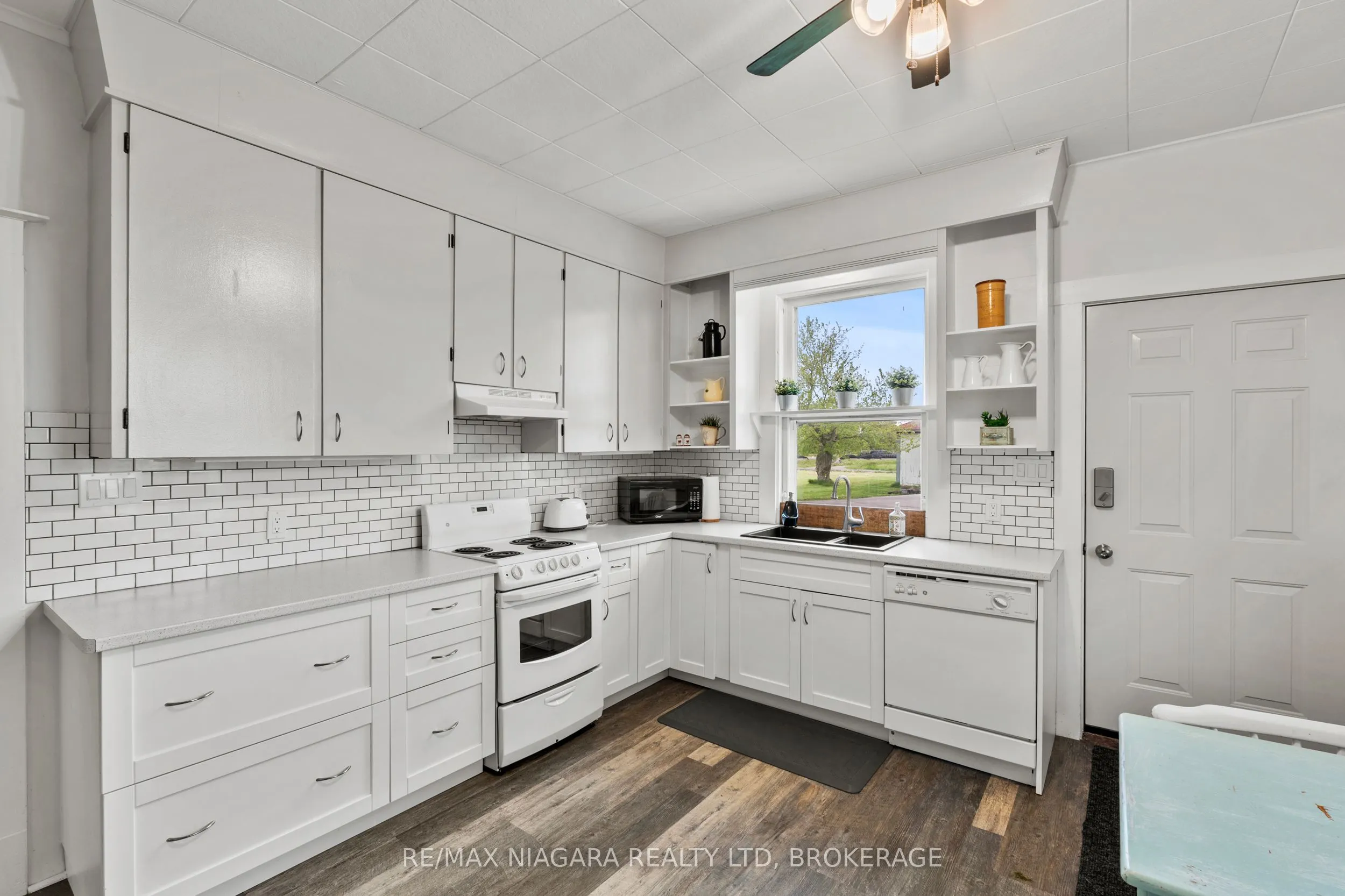 1068 Niagara Stone Road