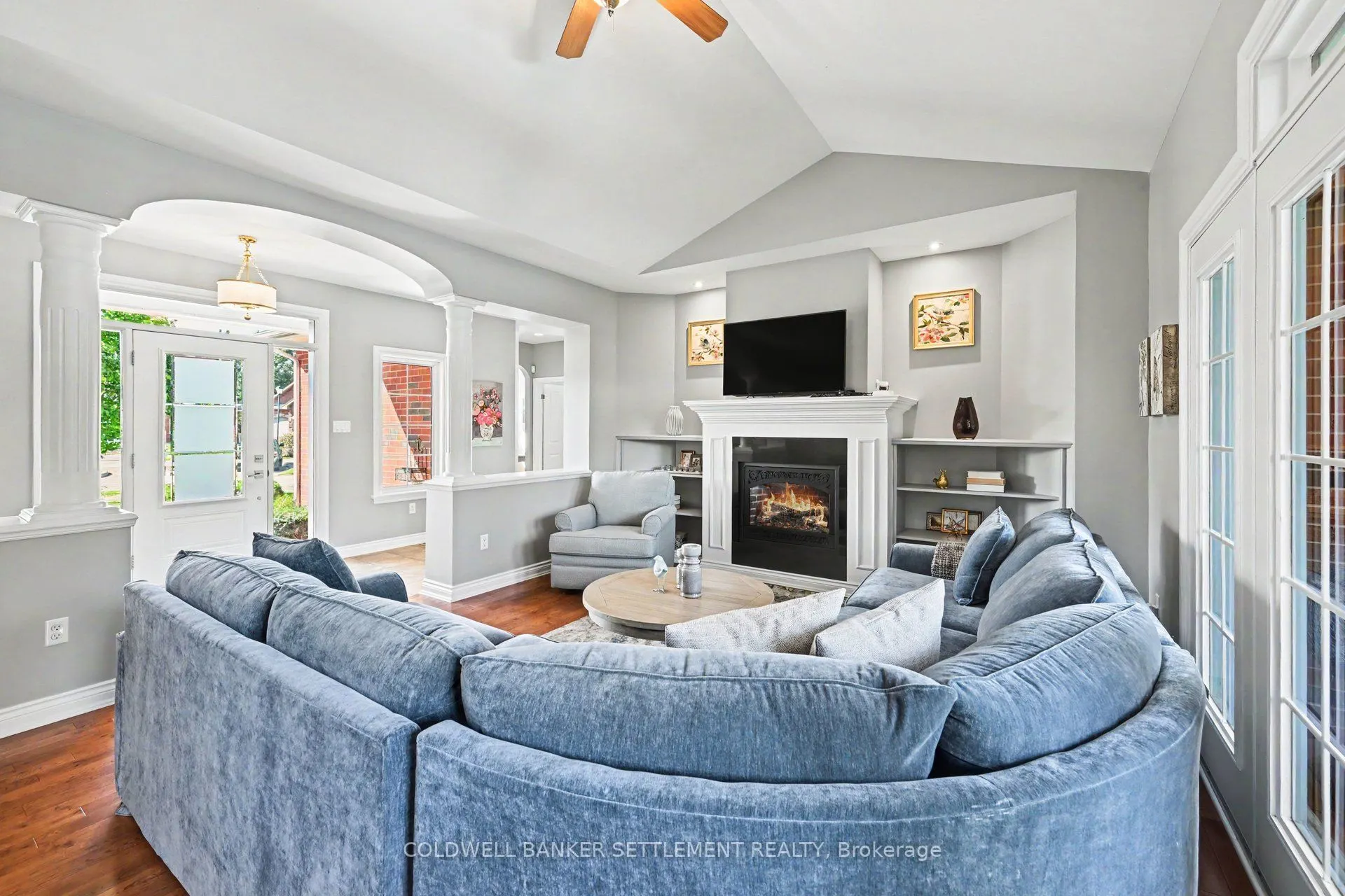 8 Taggart Crescent