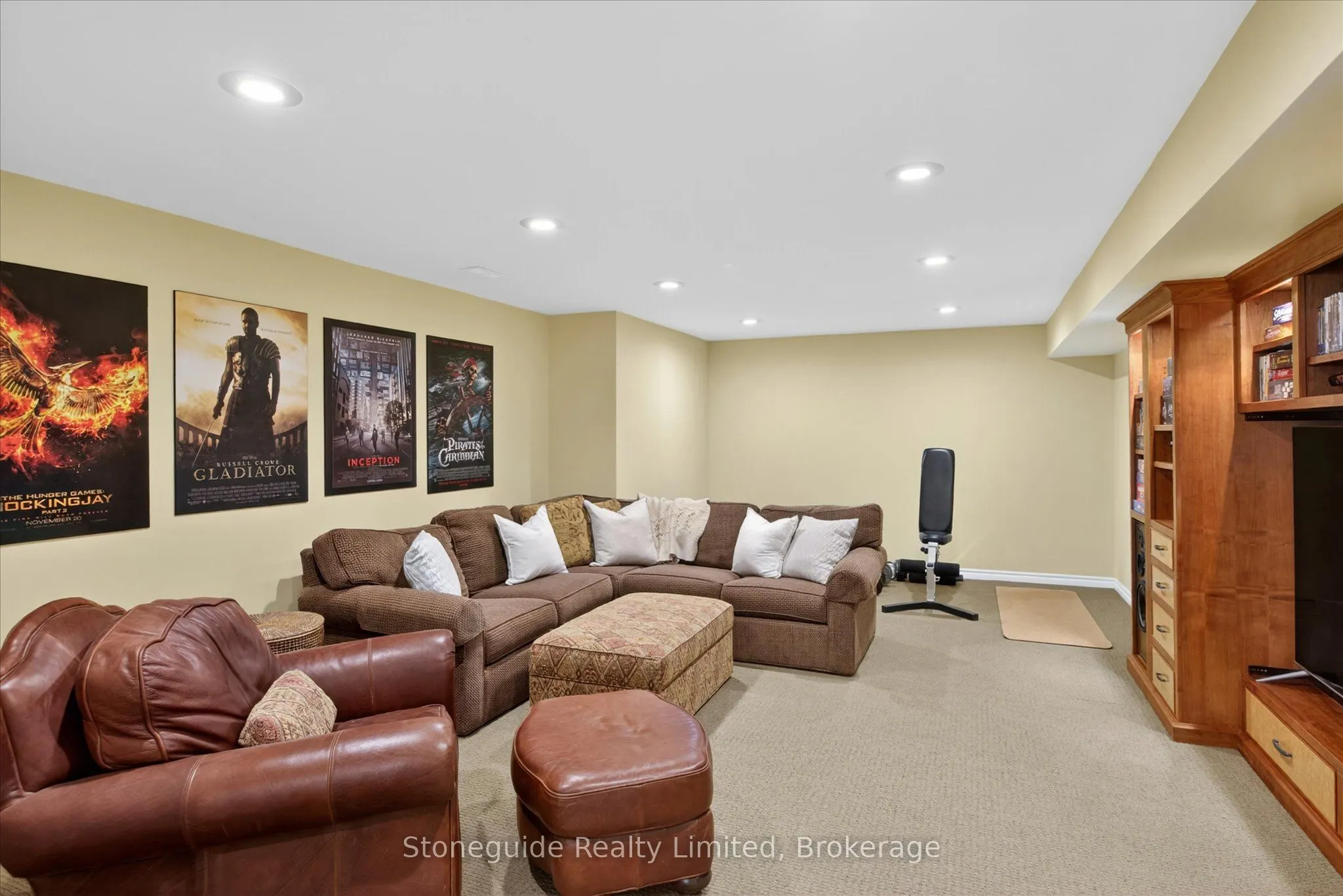1580 College Park Drive