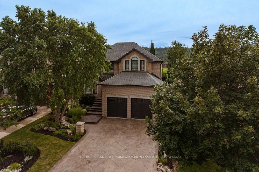 55 Chianti Crescent