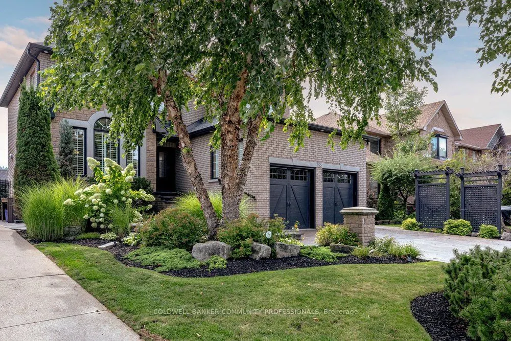 55 Chianti Crescent