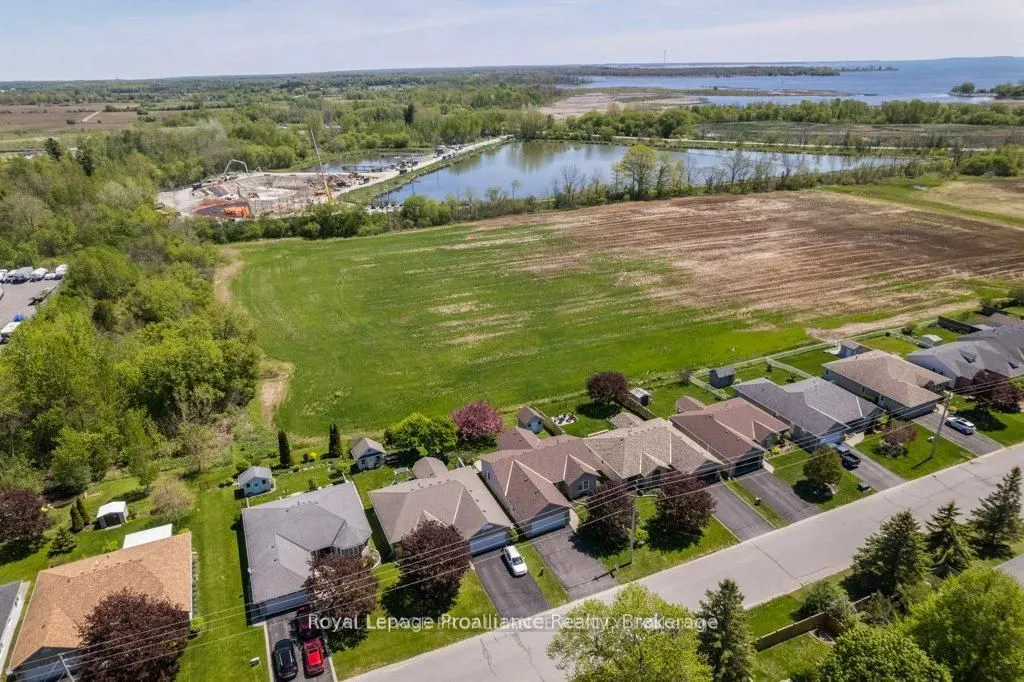 51 Applewood Drive