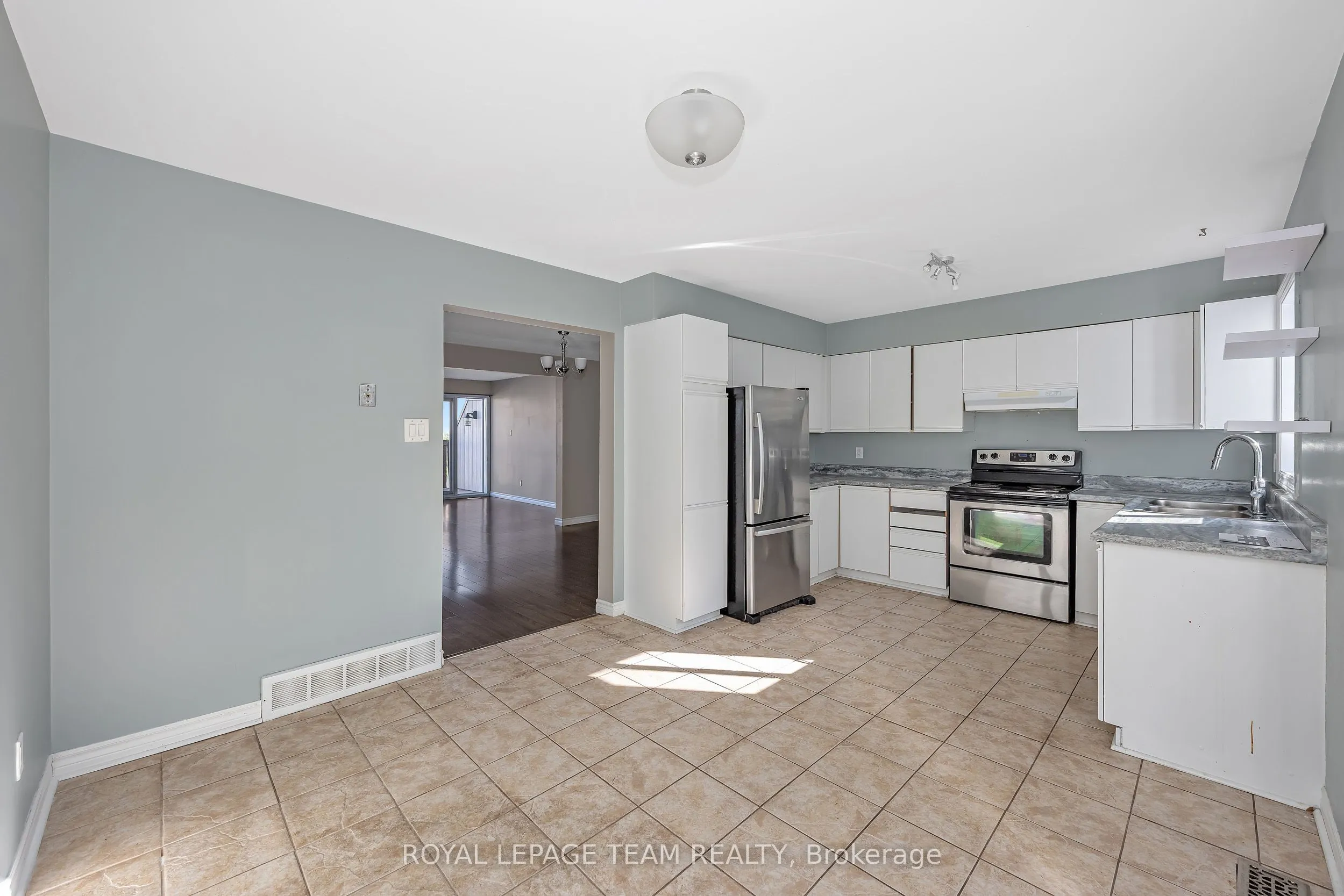 284 Dalehurst Drive #D