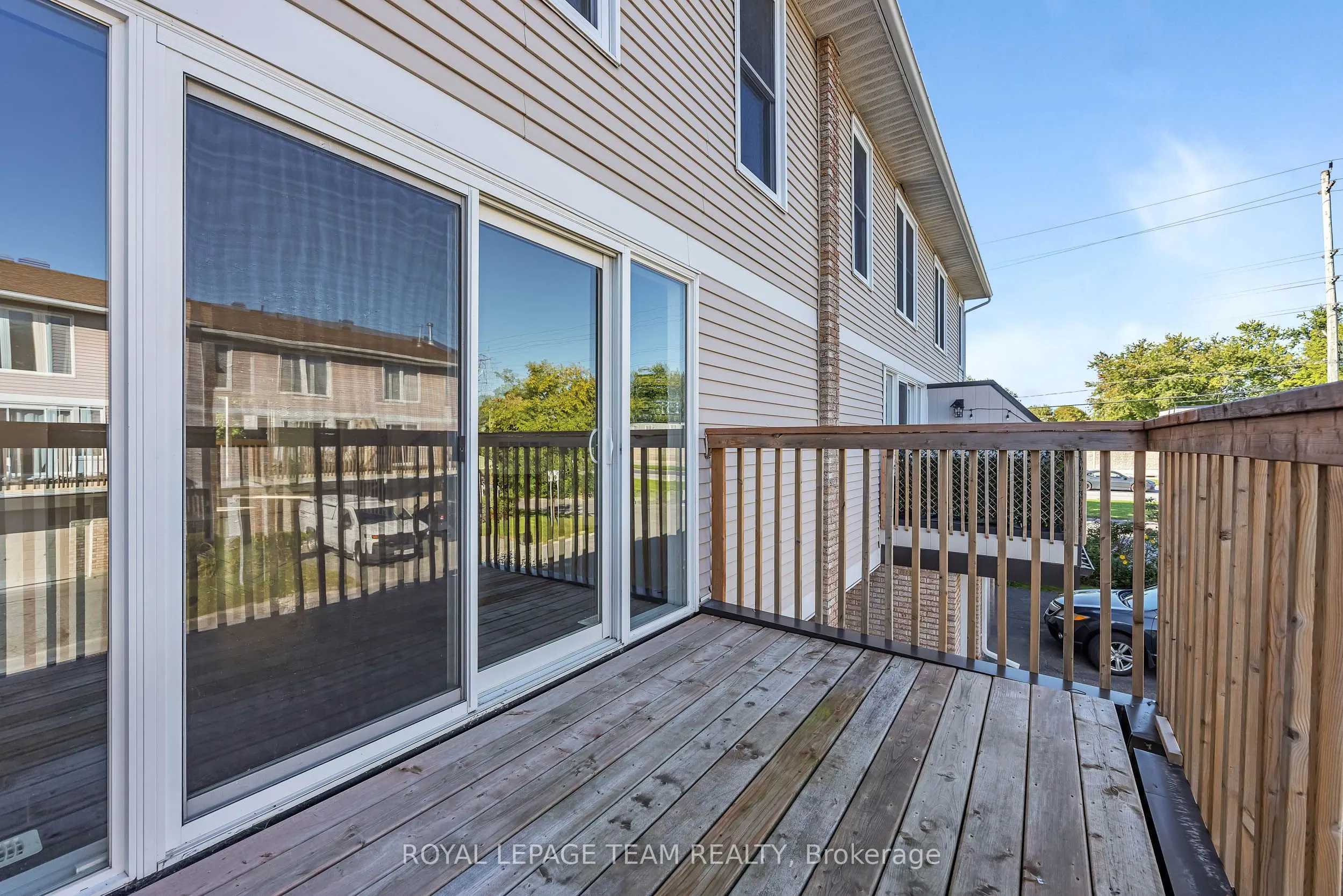 284 Dalehurst Drive #D