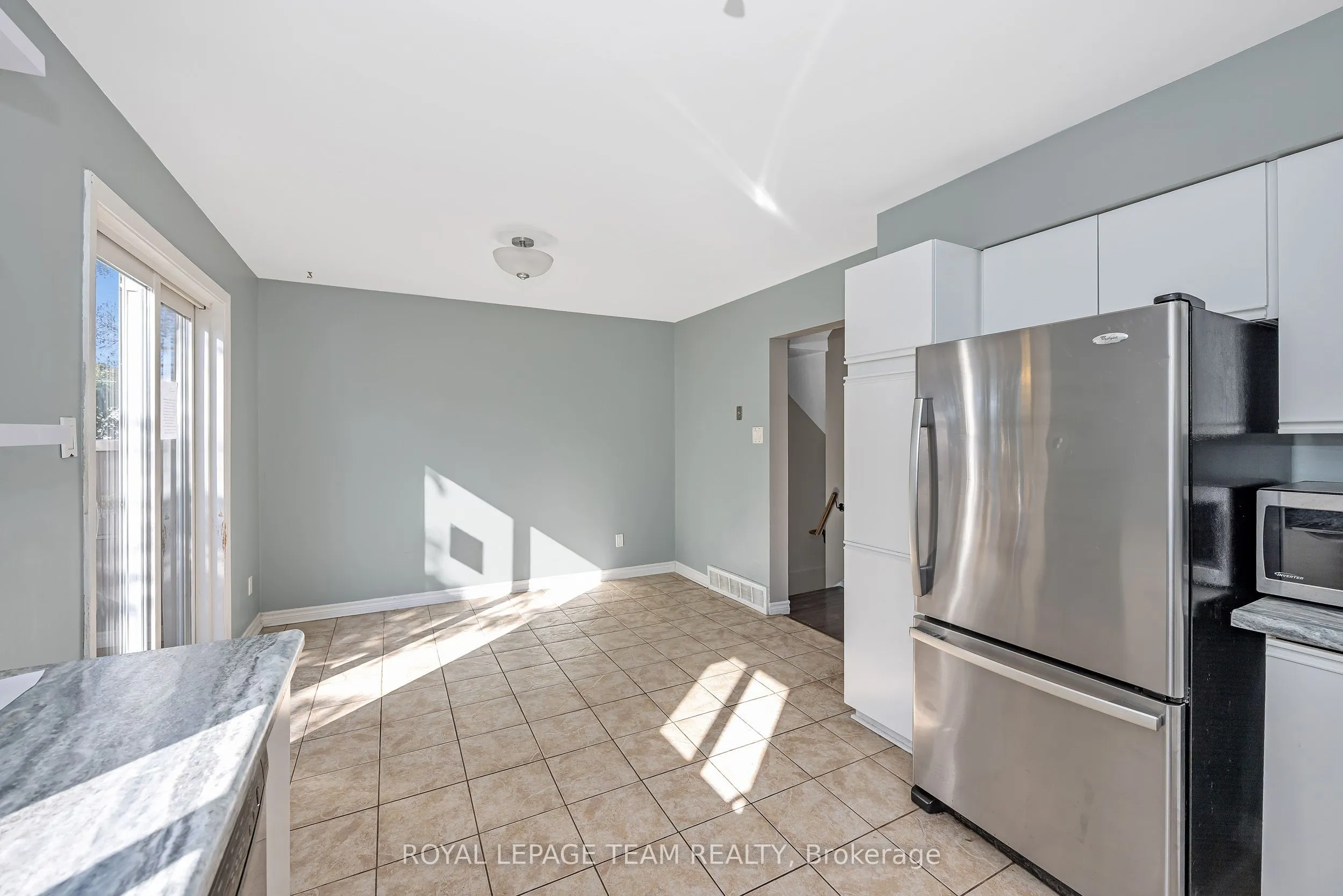 284 Dalehurst Drive #D