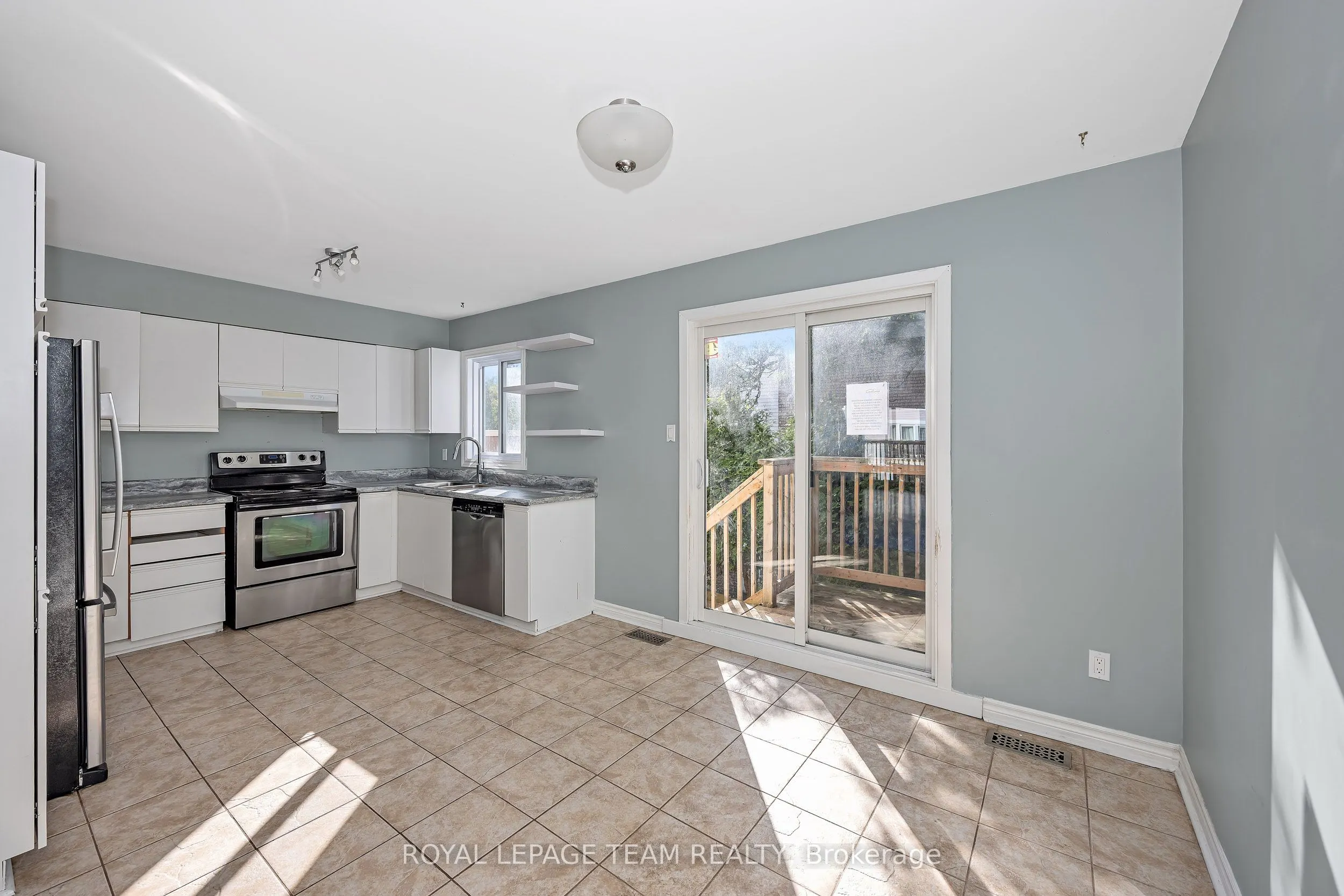 284 Dalehurst Drive #D