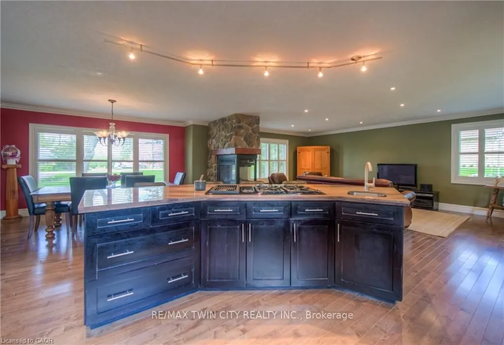 145 RIVERBANK Drive