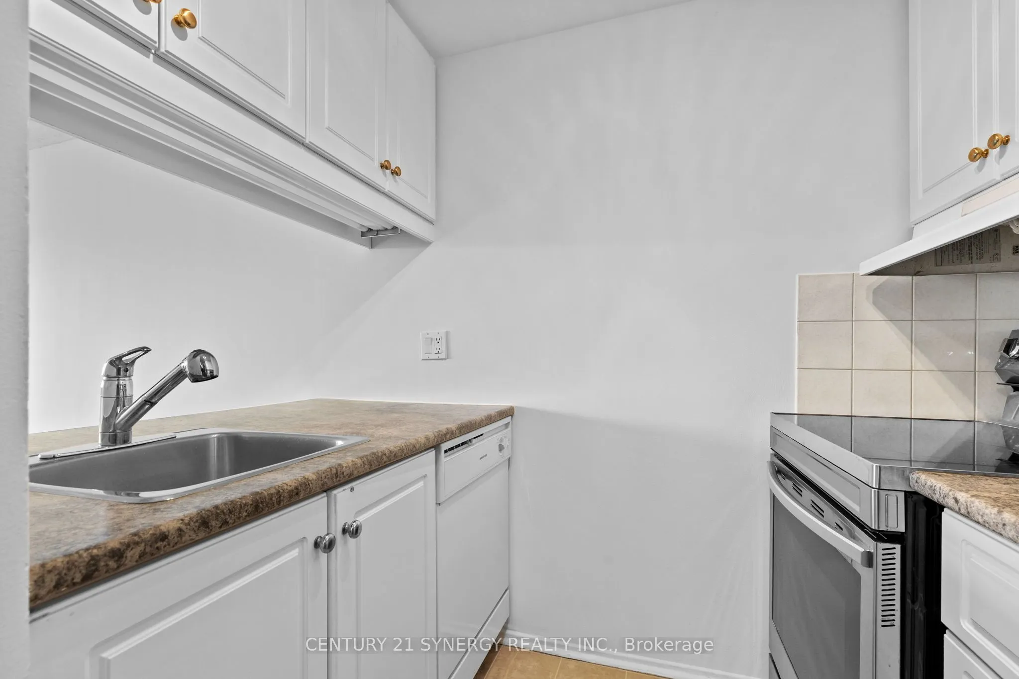6470 Bilberry Drive #412