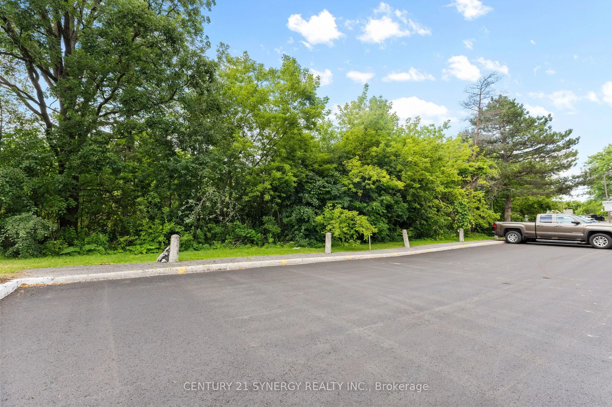 6470 Bilberry Drive #412