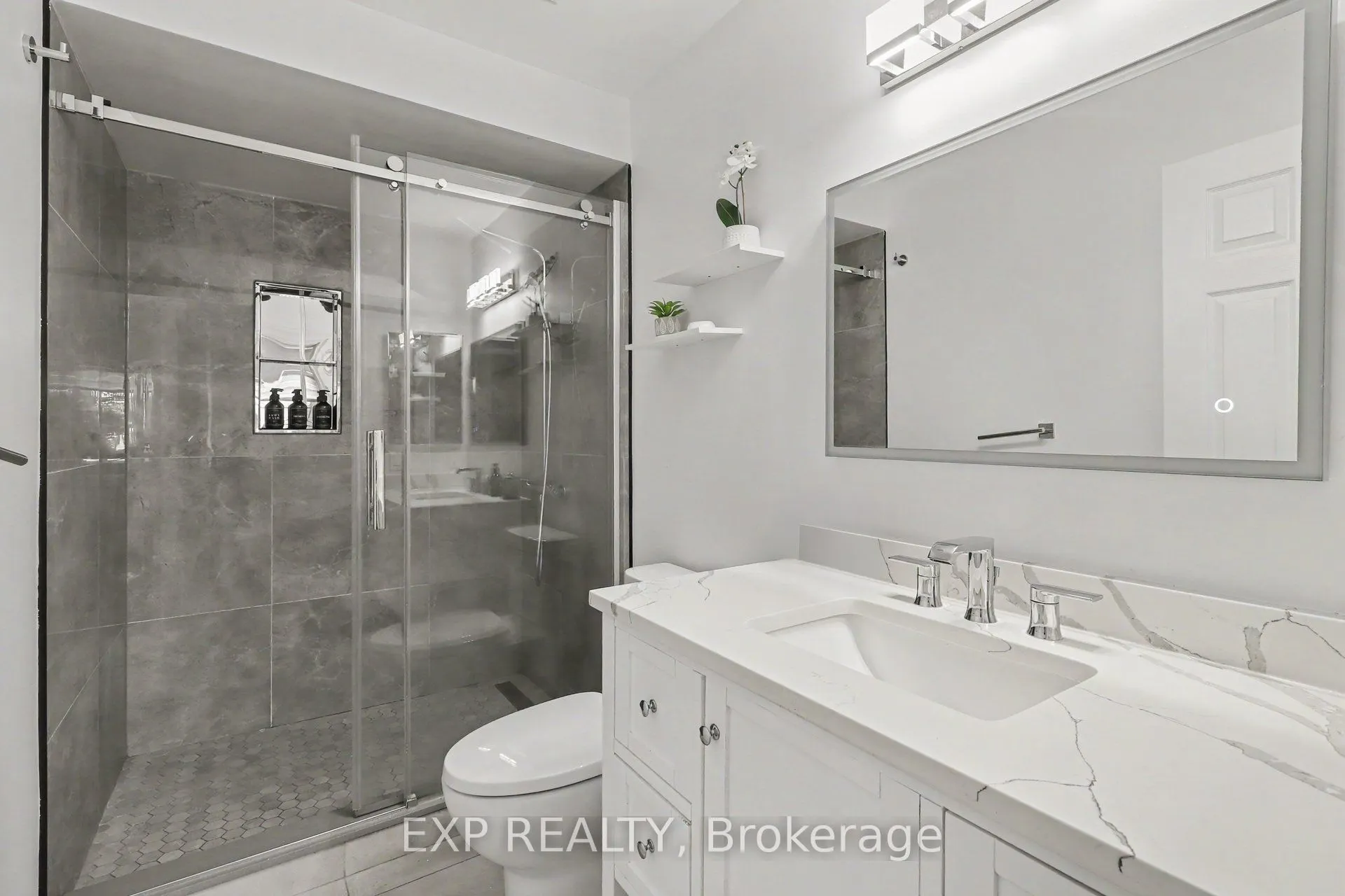 4646 Ogilvie Walk Crescent
