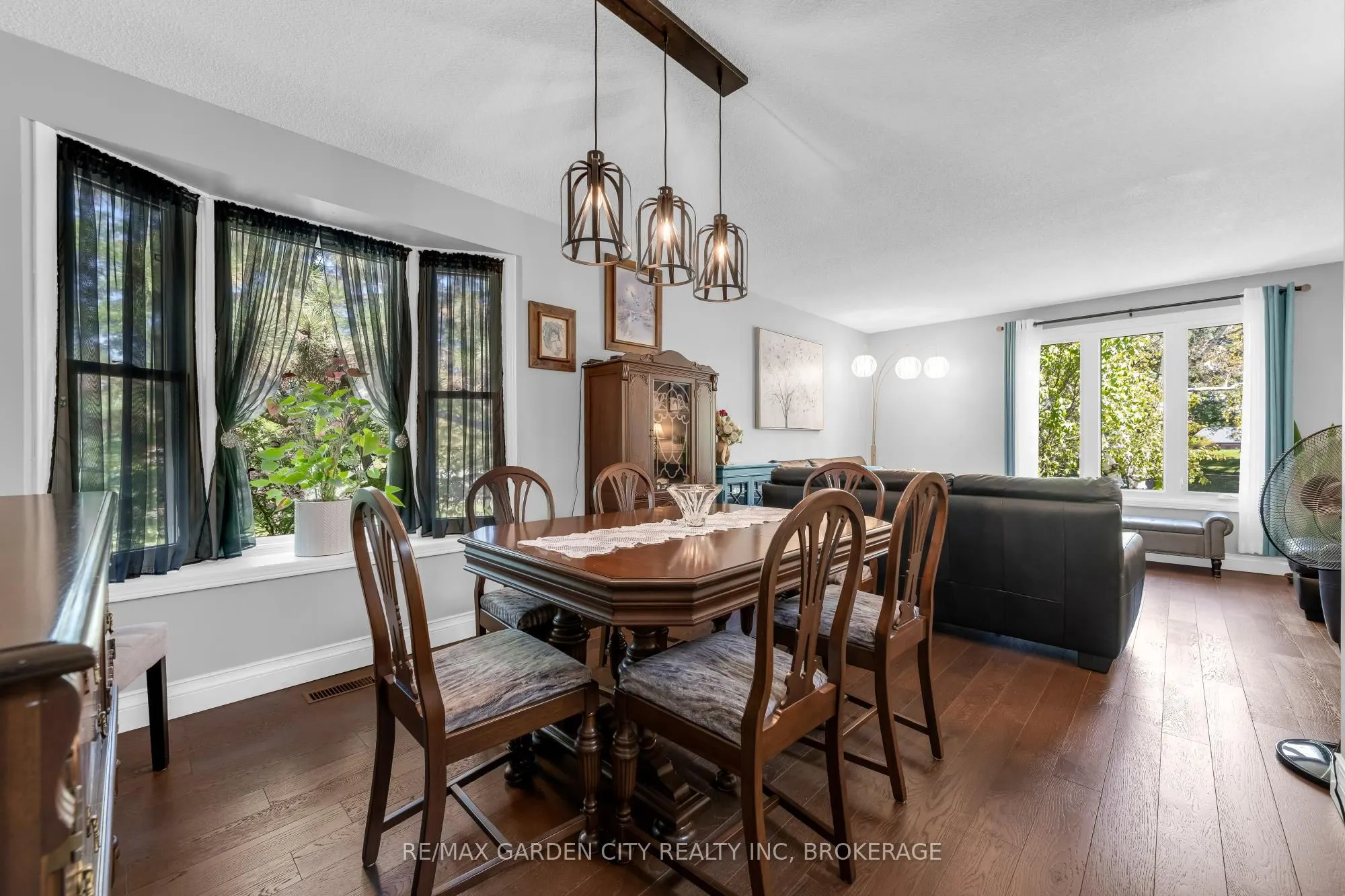 54 Crestcombe Road