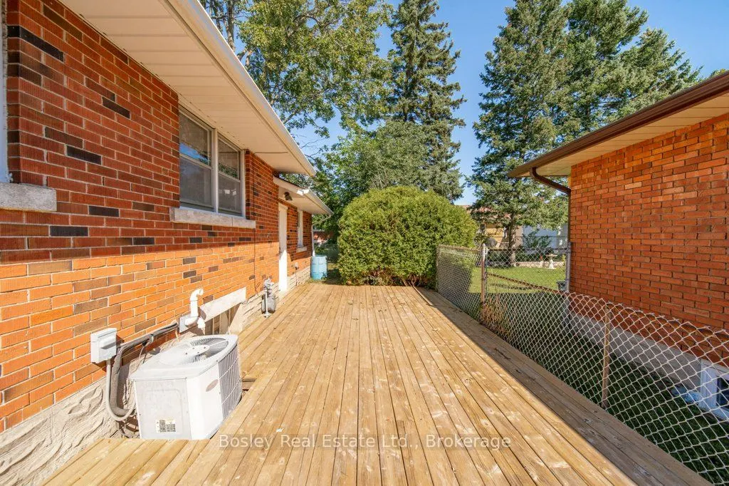 18 Maywood Road