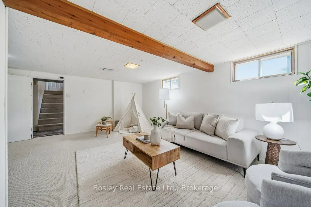 18 Maywood Road