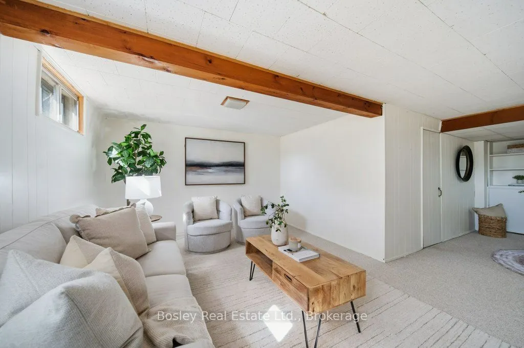 18 Maywood Road