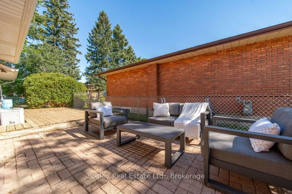 18 Maywood Road
