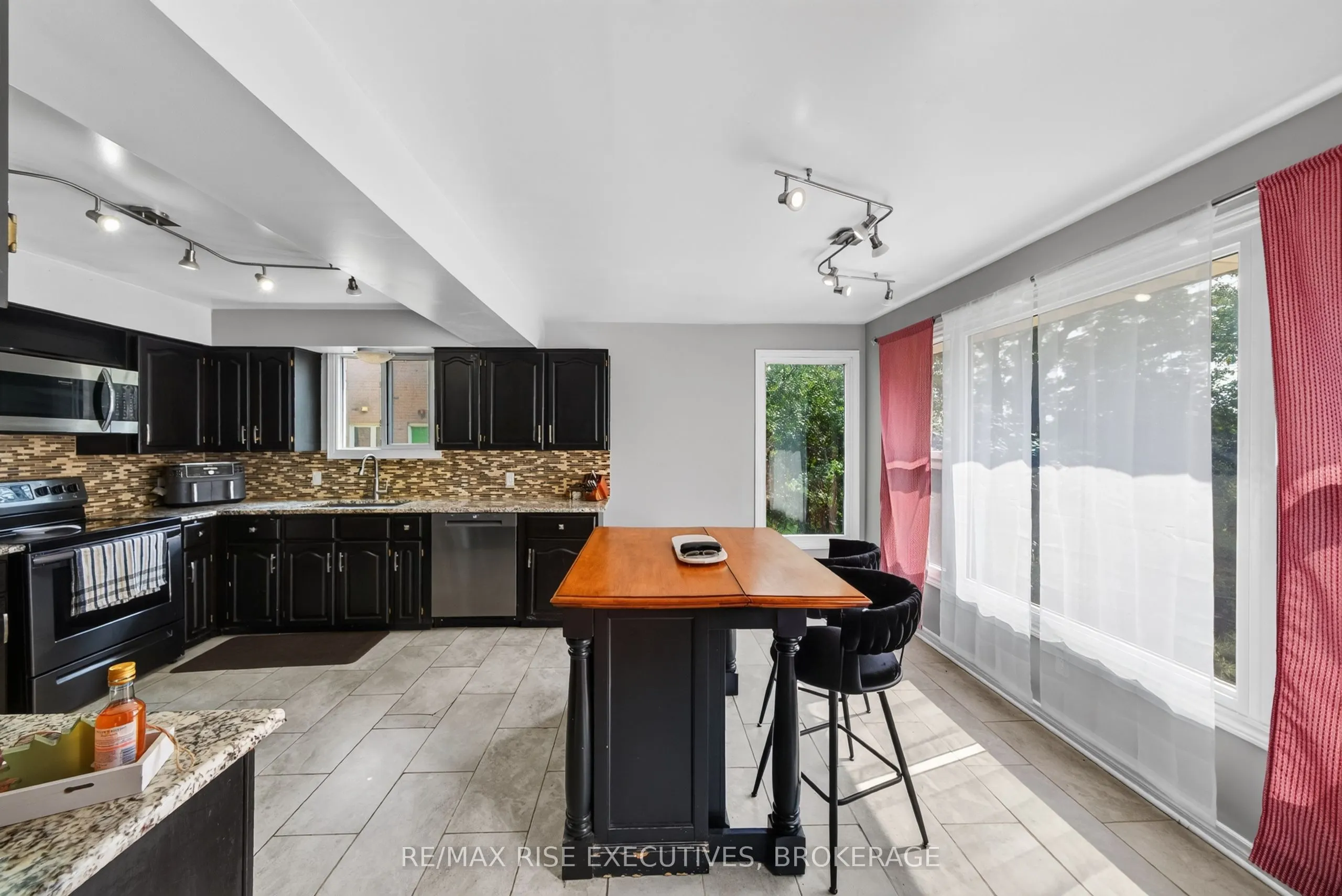 601 Forest Hill Drive