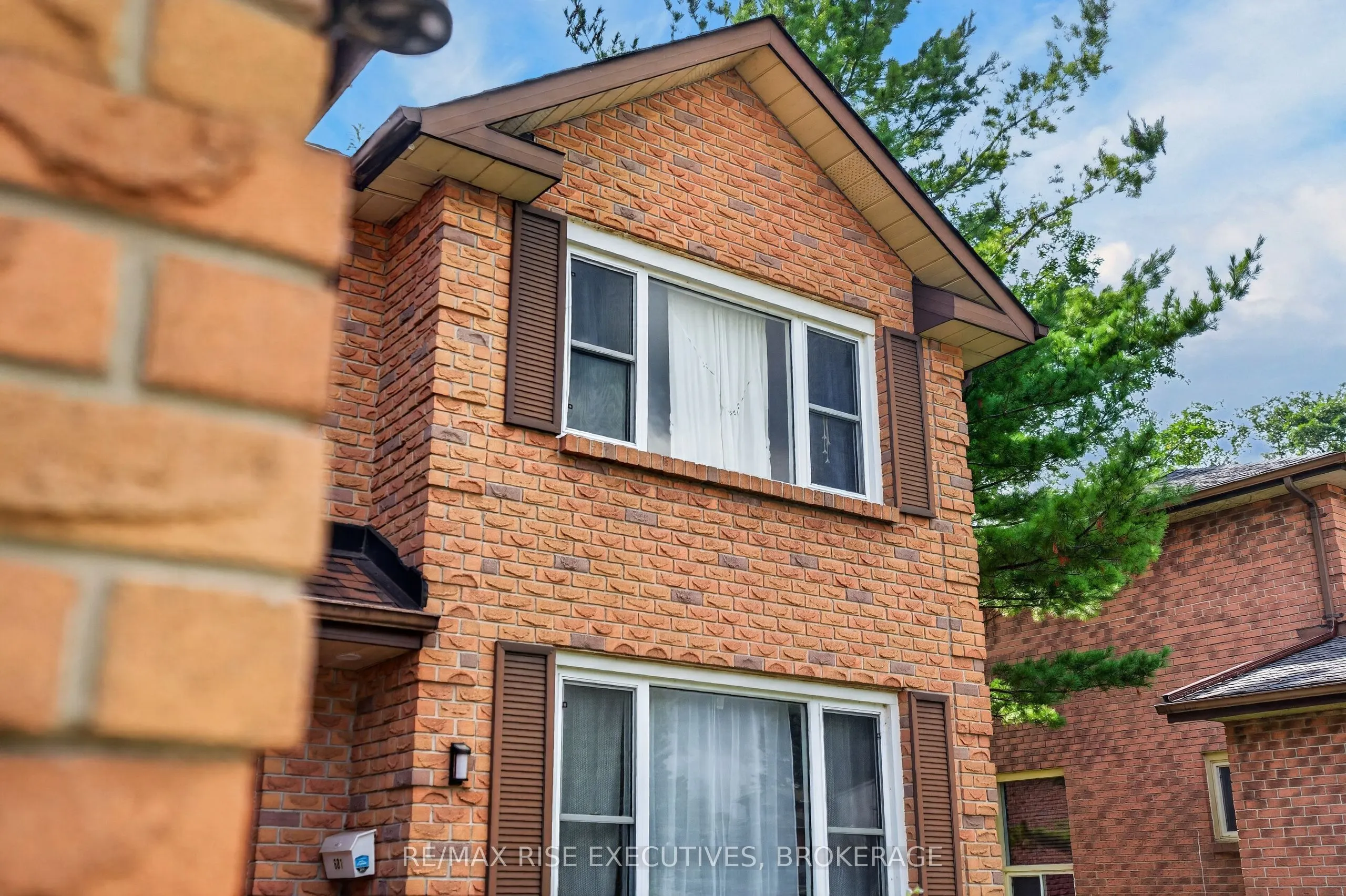 601 Forest Hill Drive