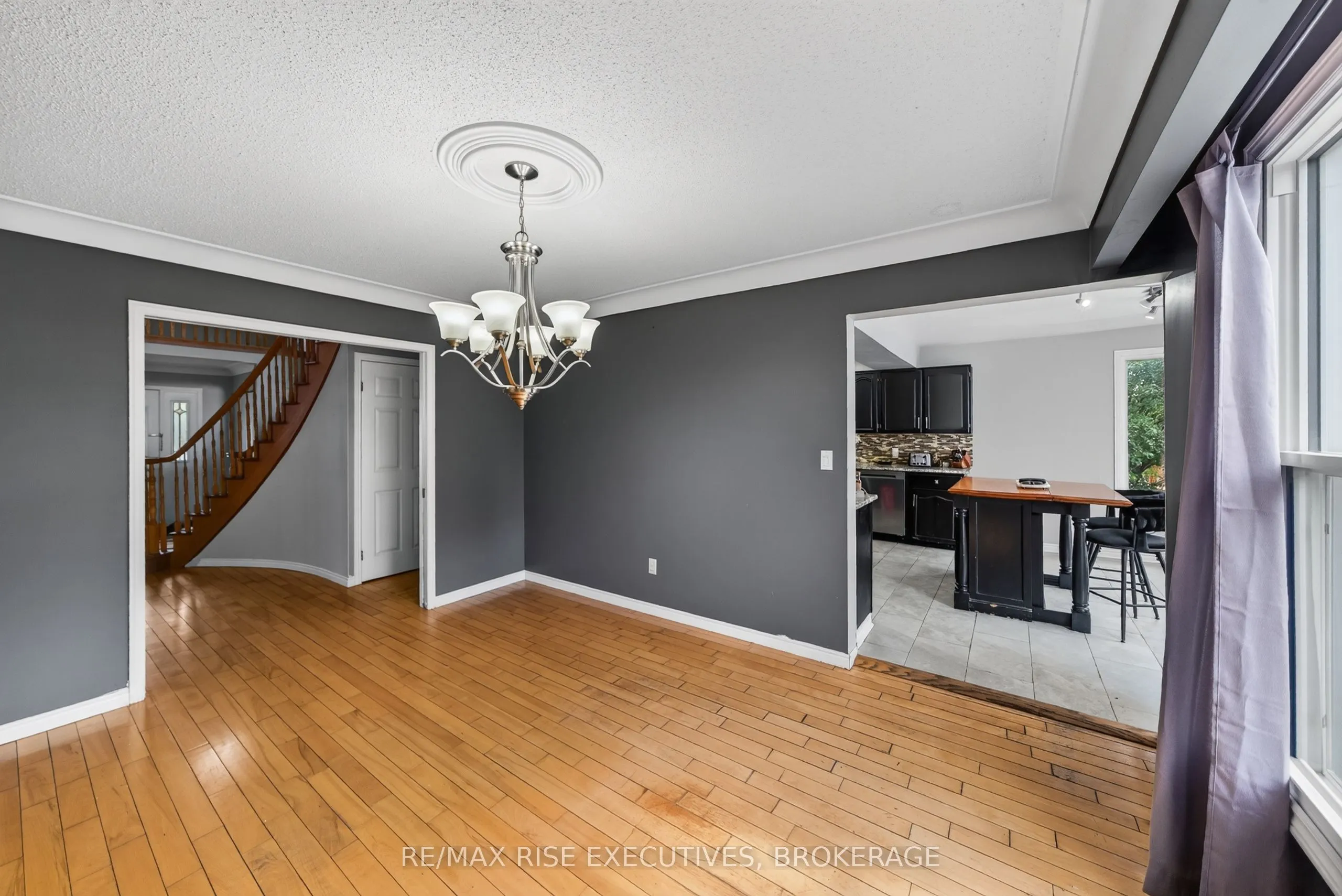 601 Forest Hill Drive