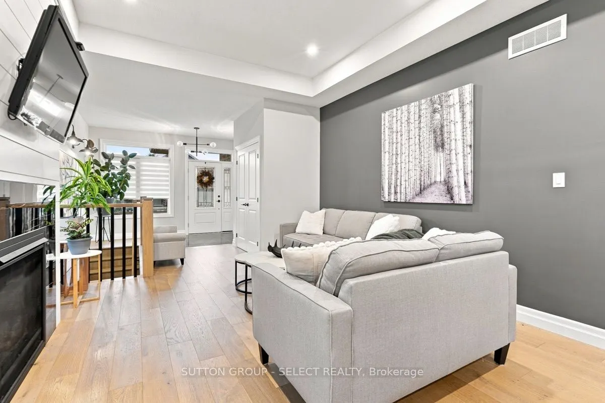 159 COLLINS Way #38