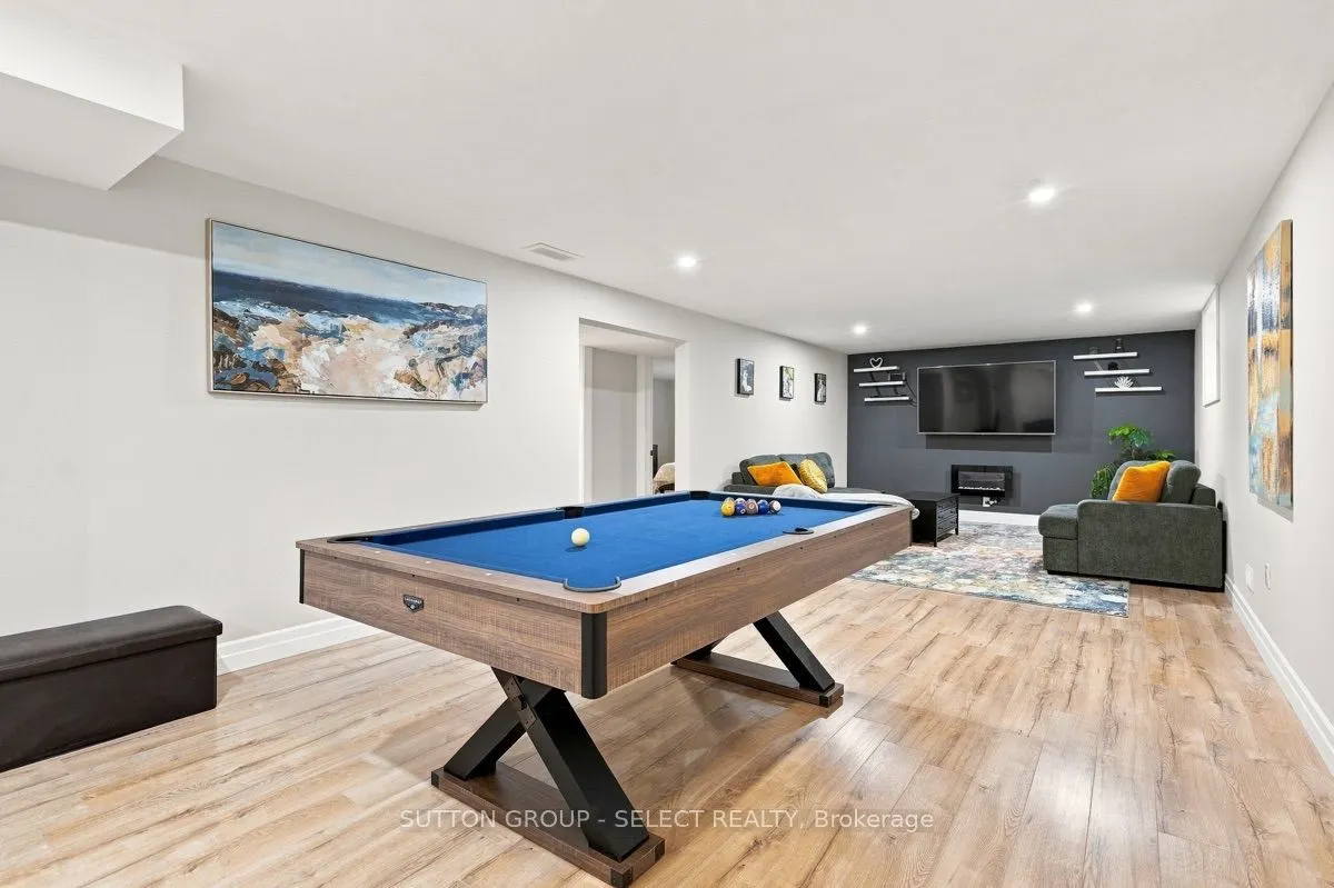 159 COLLINS Way #38