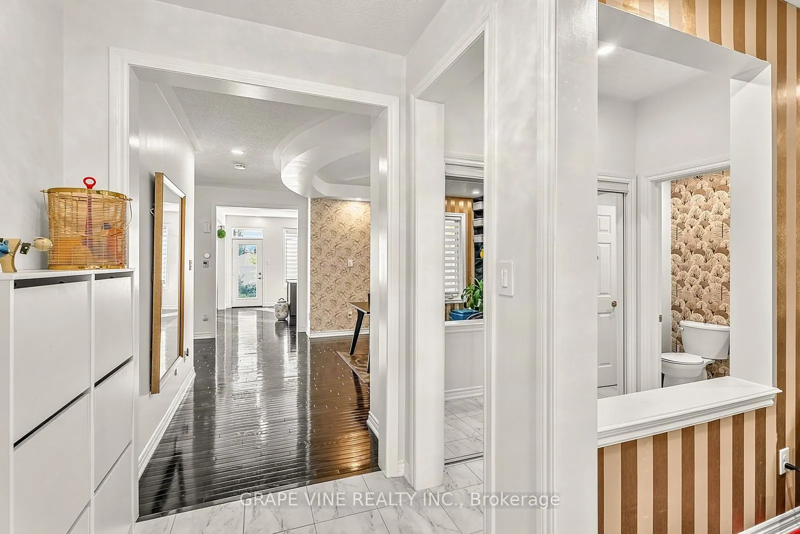 2784 Grand Vista Circle