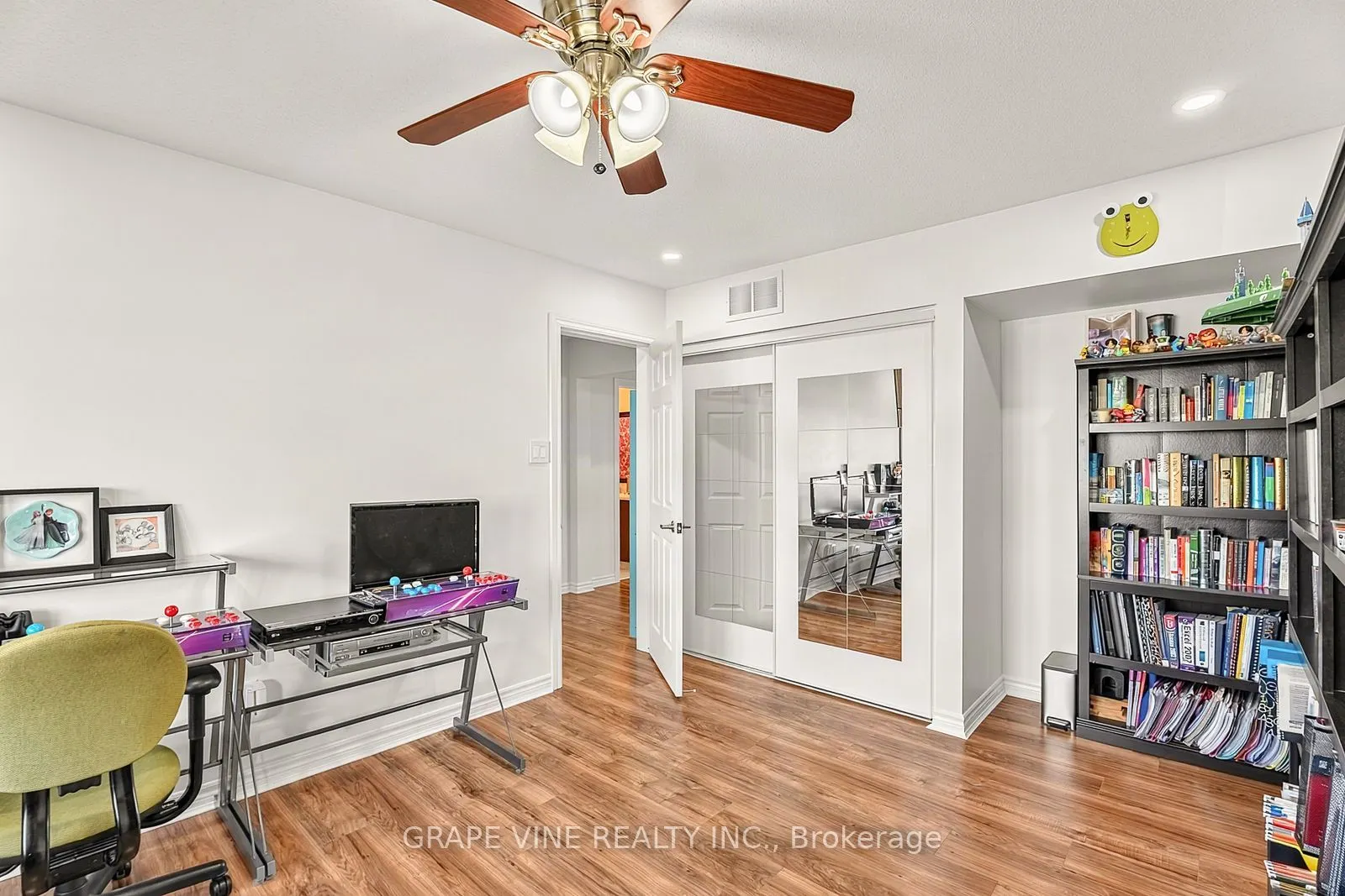 2784 Grand Vista Circle