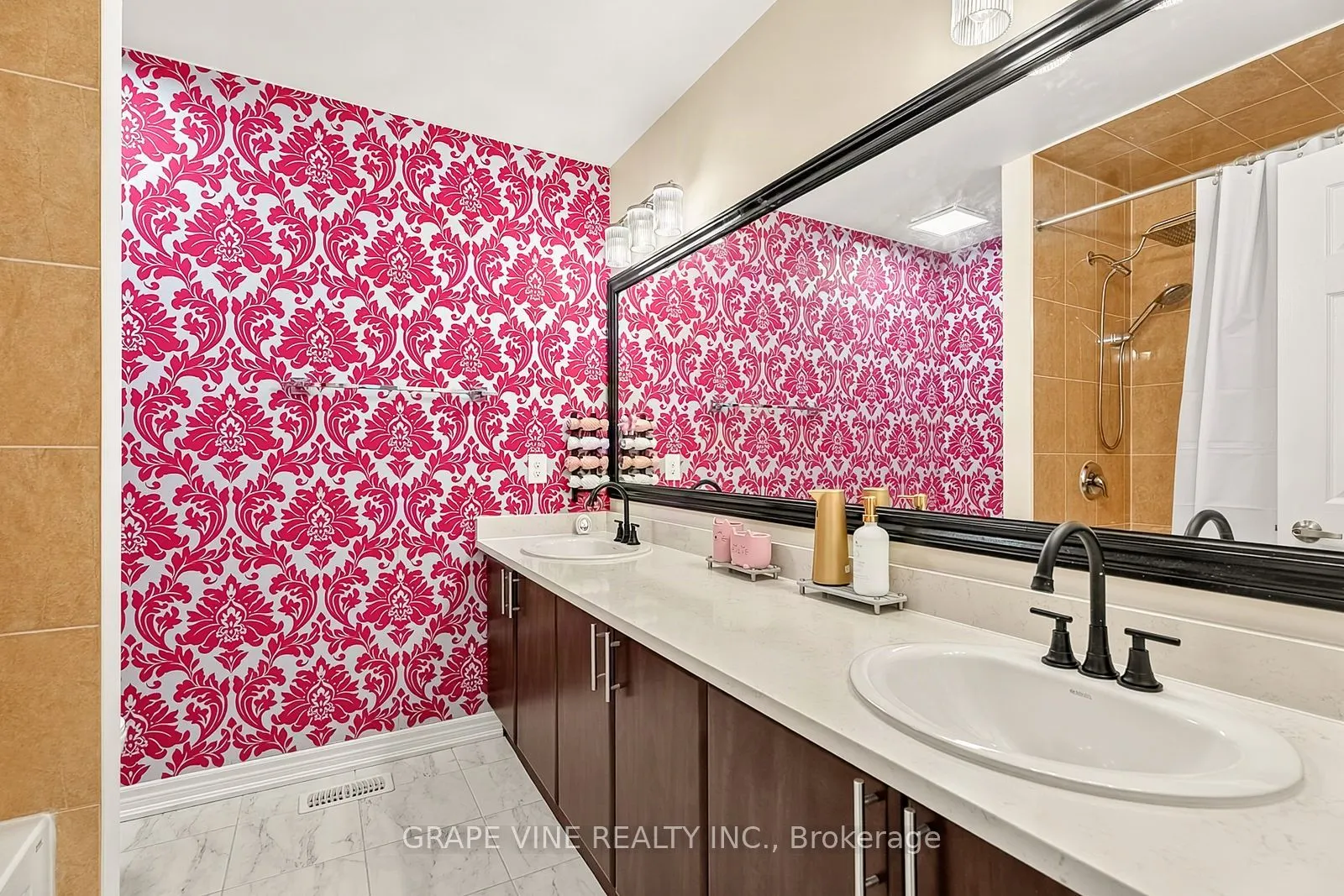 2784 Grand Vista Circle