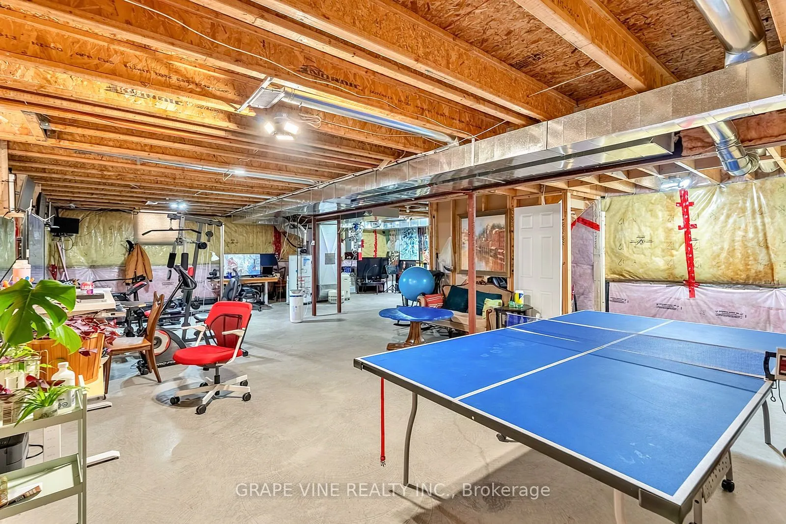 2784 Grand Vista Circle