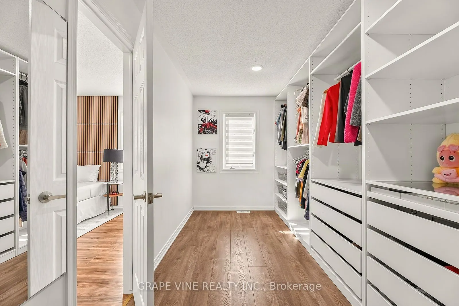 2784 Grand Vista Circle