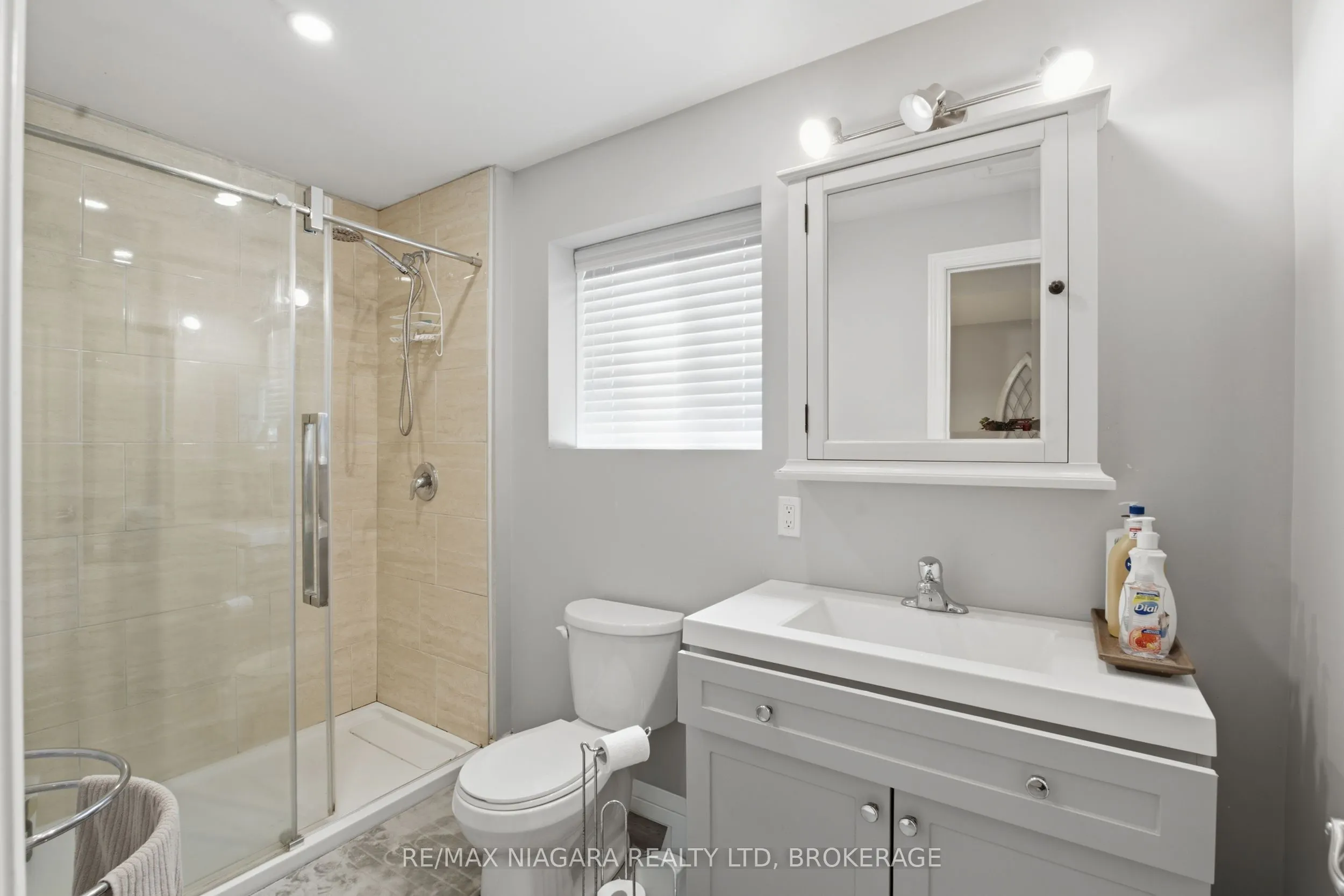 3563 Dominion Road
