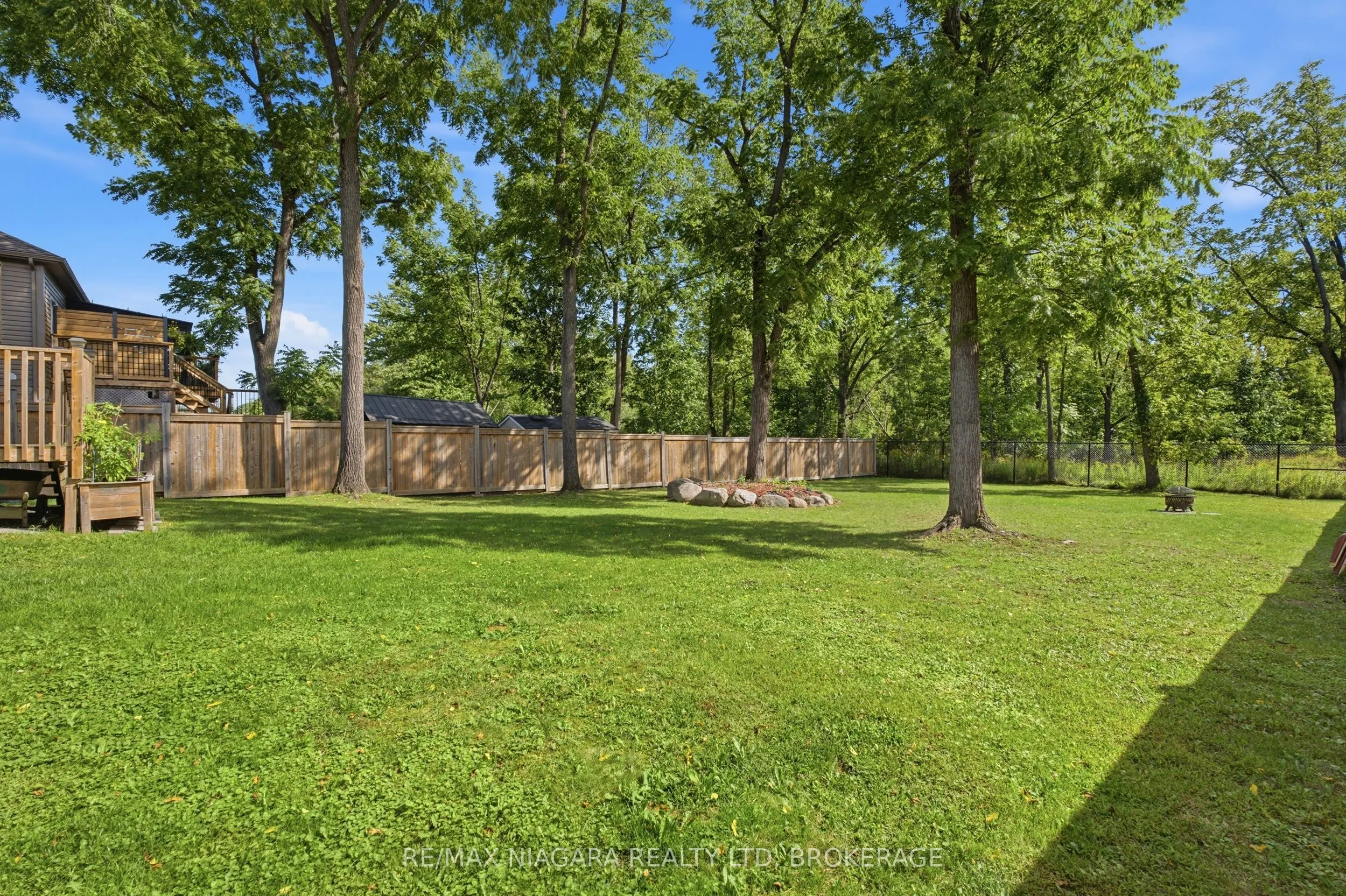 3563 Dominion Road