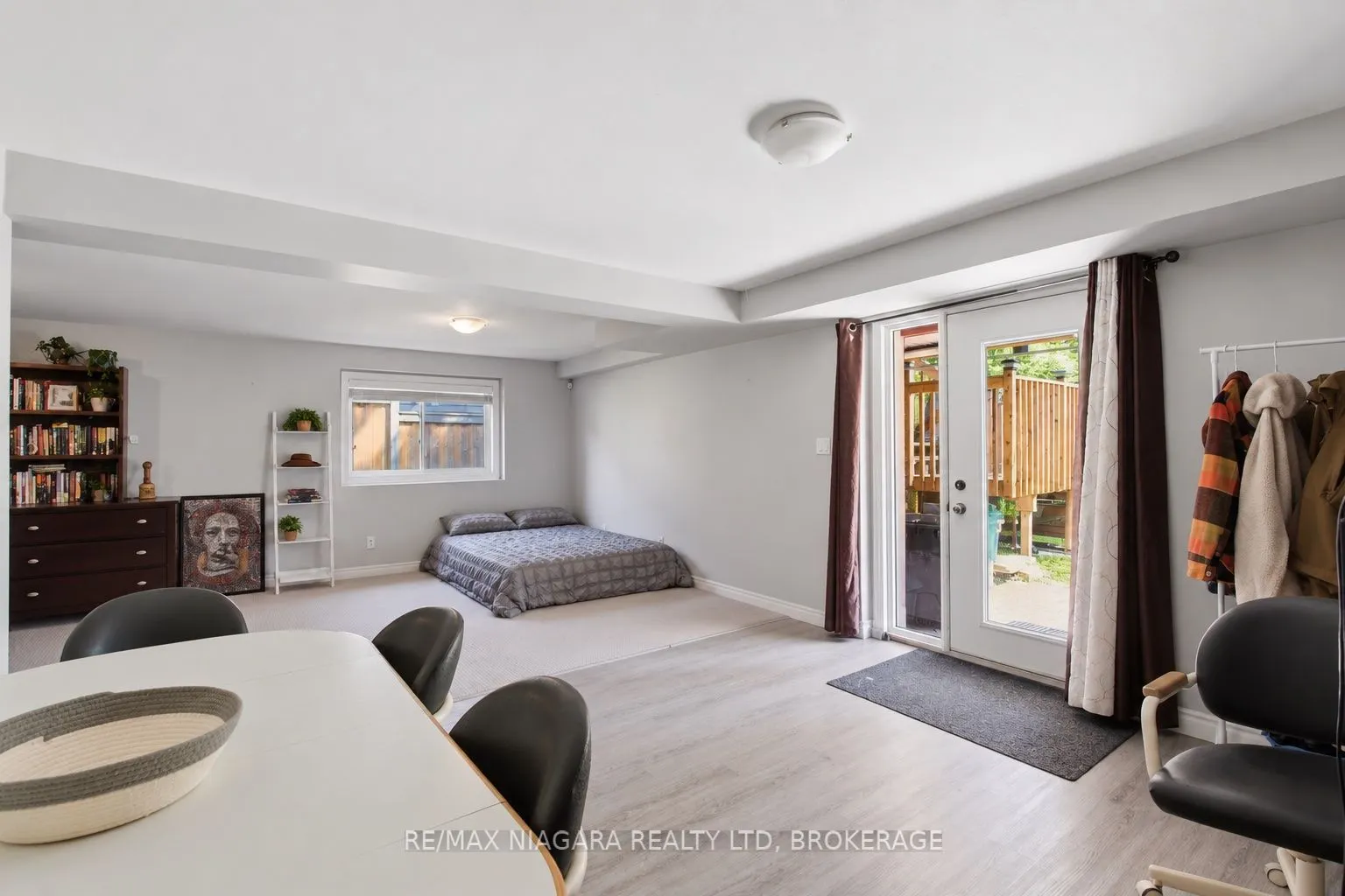 3563 Dominion Road