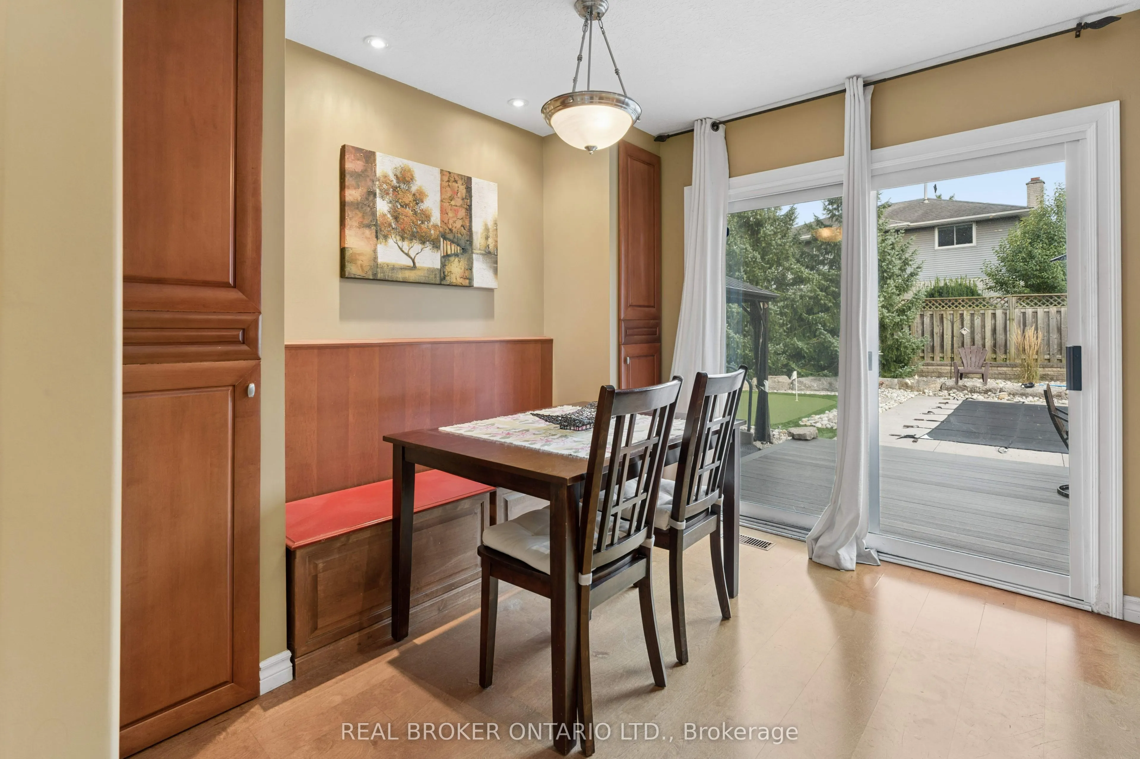 373 Forestlawn Road