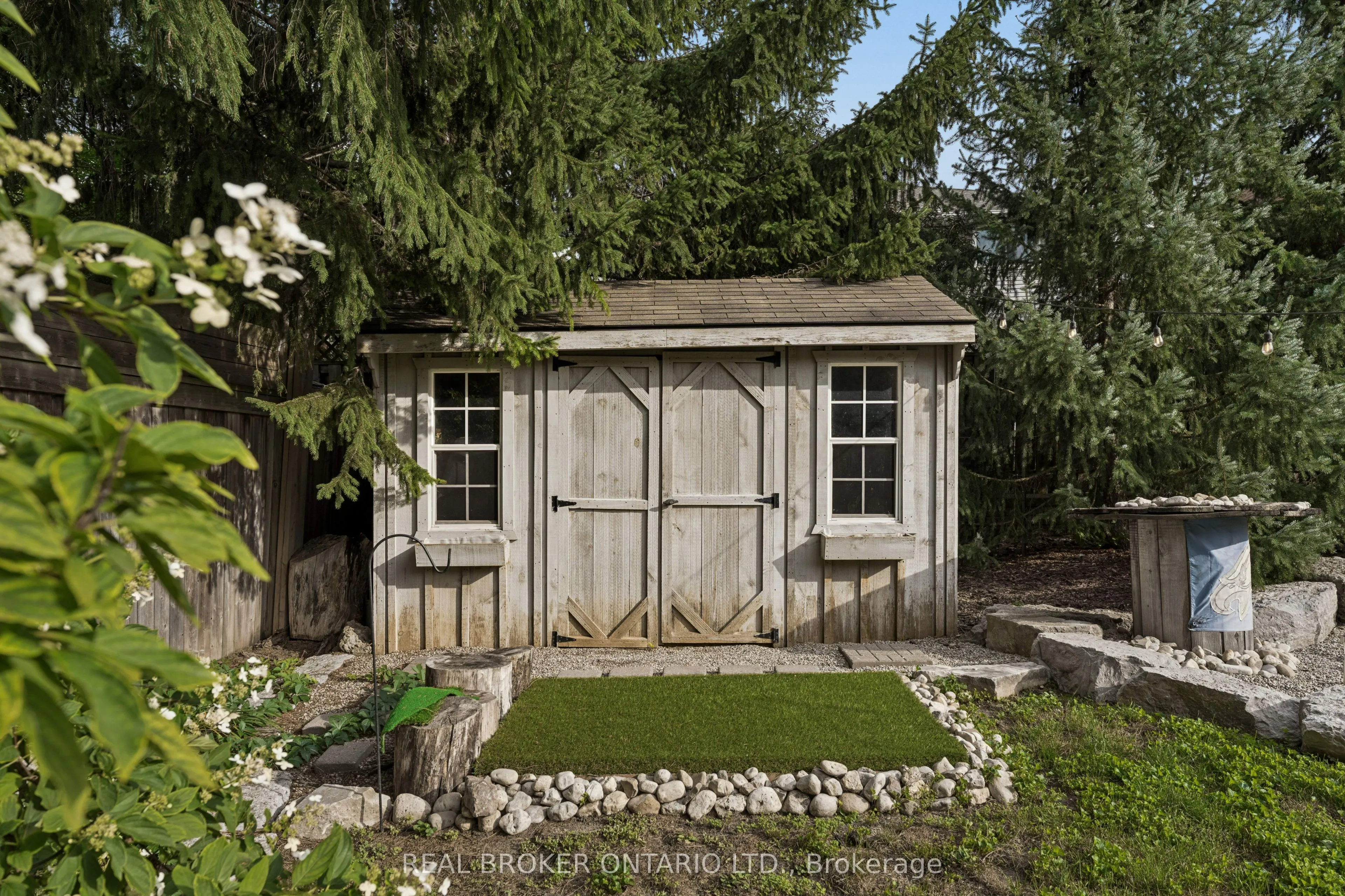 373 Forestlawn Road