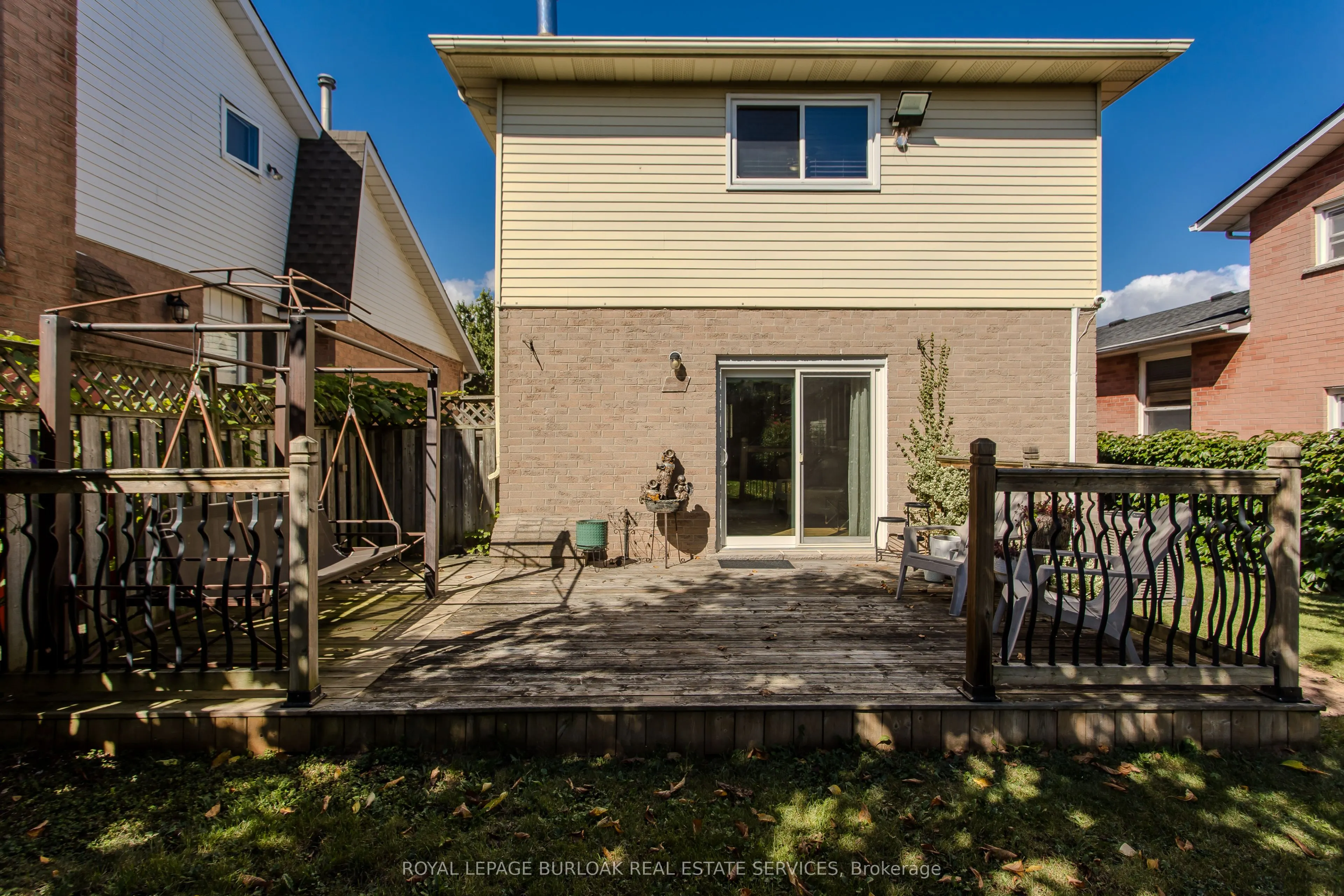 14 Ellington Avenue