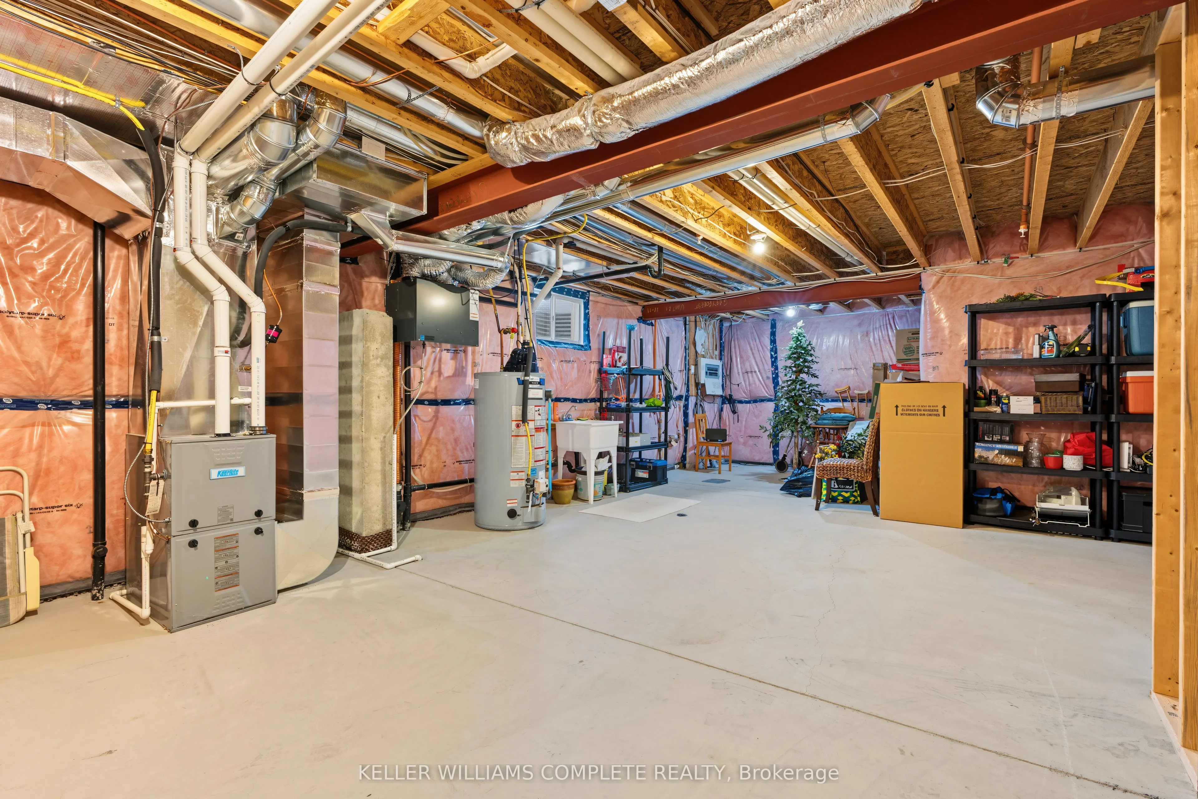 17 Ridgeview Crescent #21